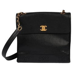Chanel Black Caviar Leather Vintage Logo Trim Jumbo Classic Shoulder Bag