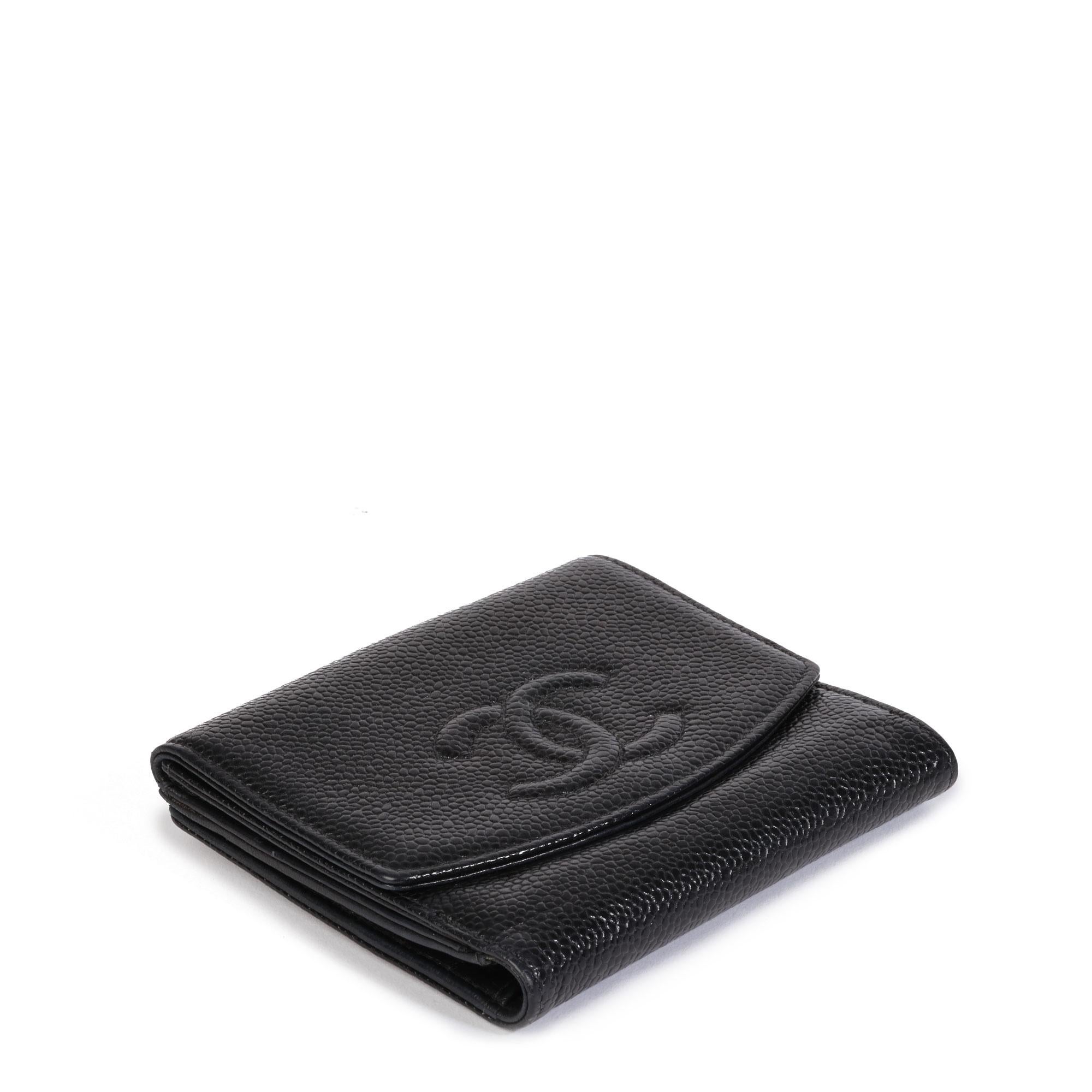 Black Chanel BLACK CAVIAR LEATHER VINTAGE TIMELESS COMPACT WALLET
