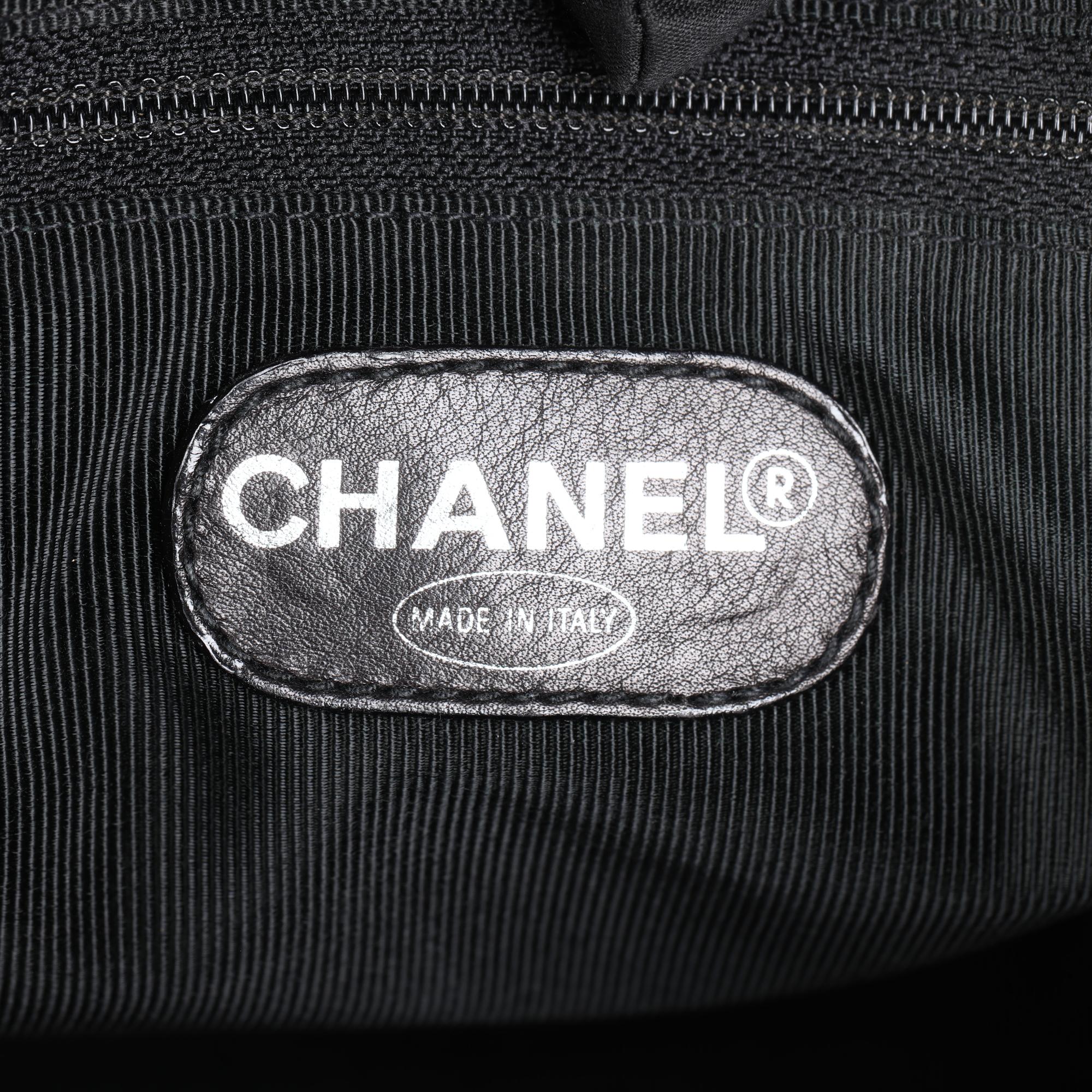 CHANEL Black Caviar Leather Vintage Timeless Logo Trim Shoulder Bag  4