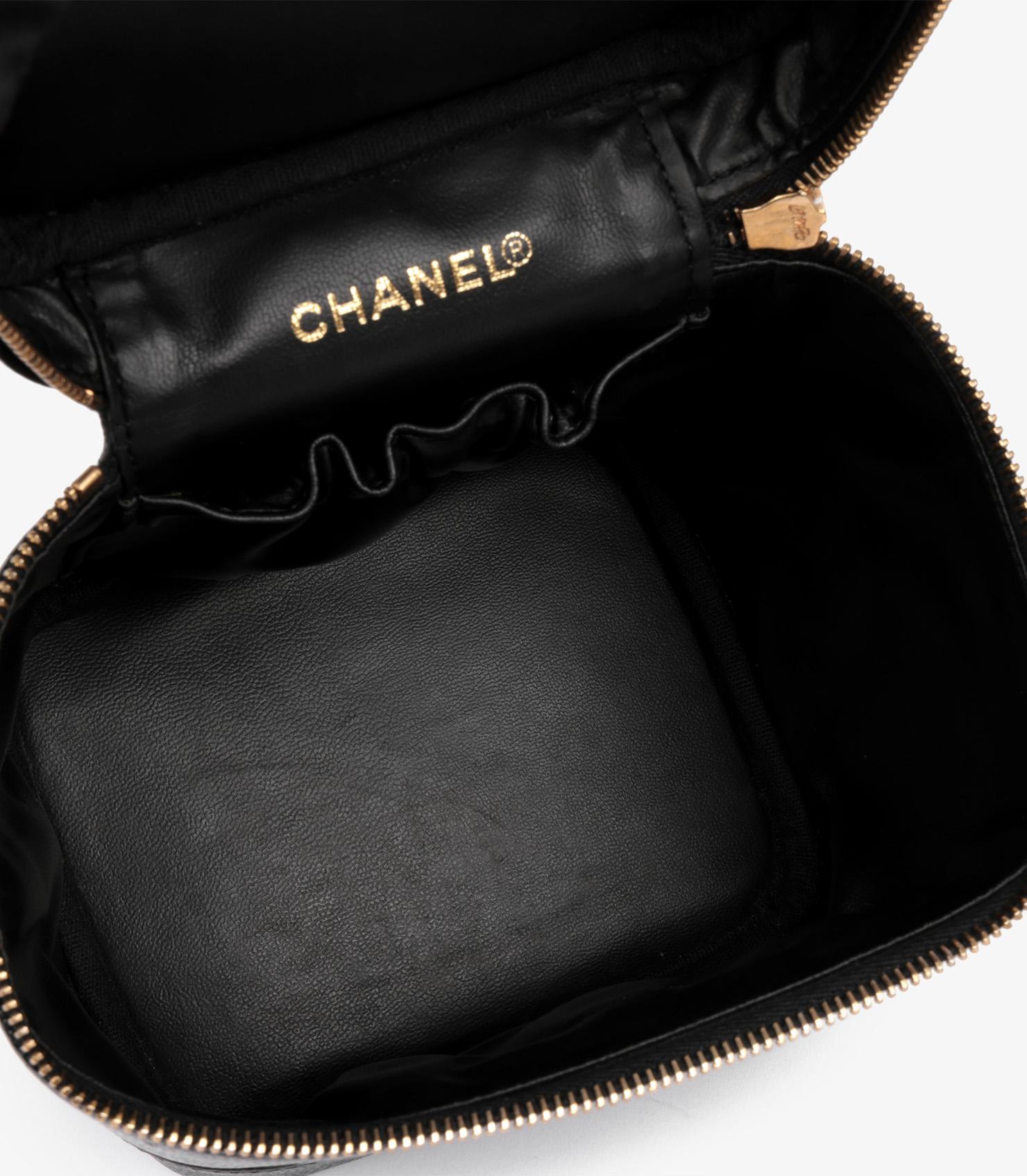 Chanel Black Caviar Leather Vintage Timeless Vanity Case For Sale 1