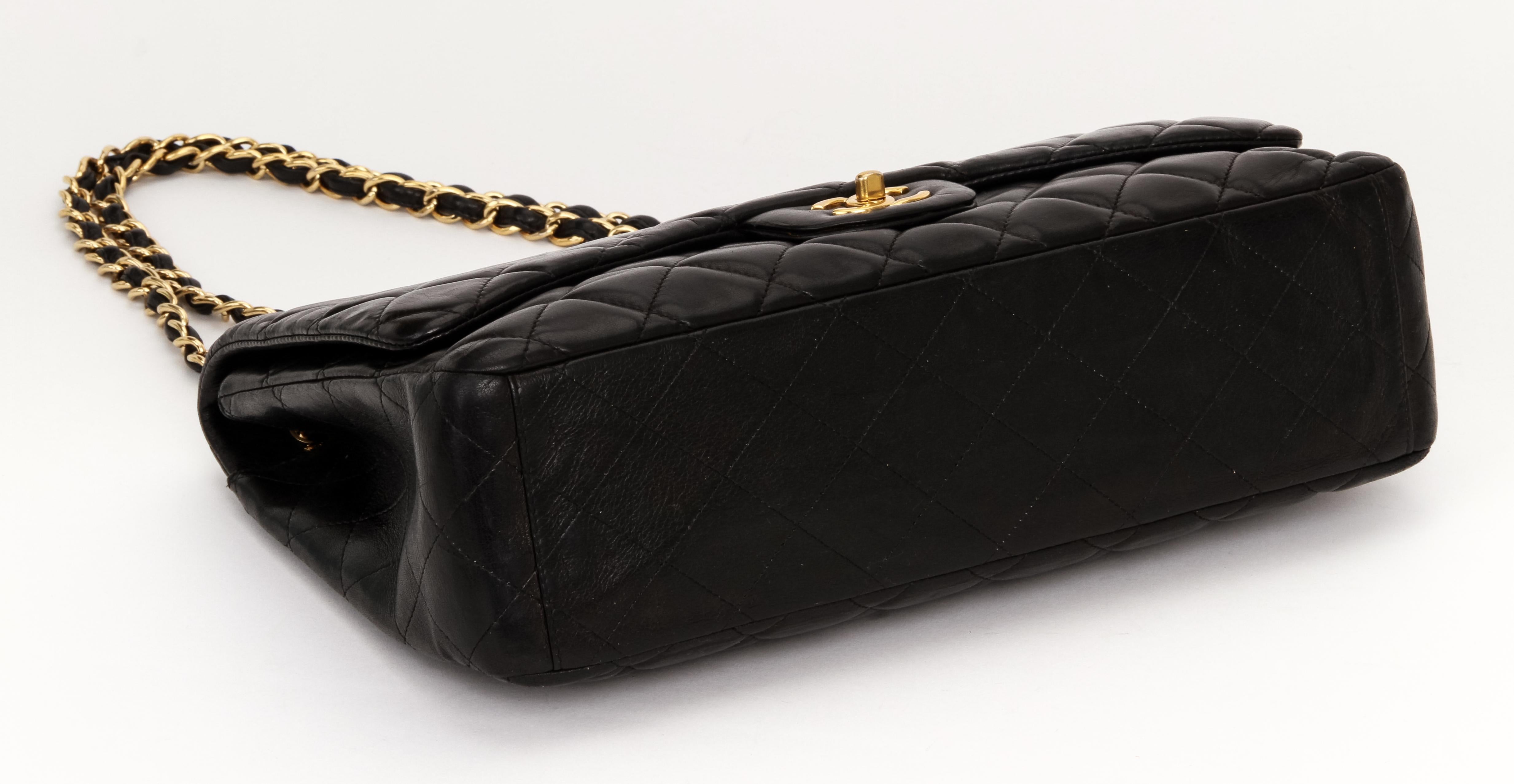 Chanel Black Lambskin Maxi Single Flap Bag For Sale 1