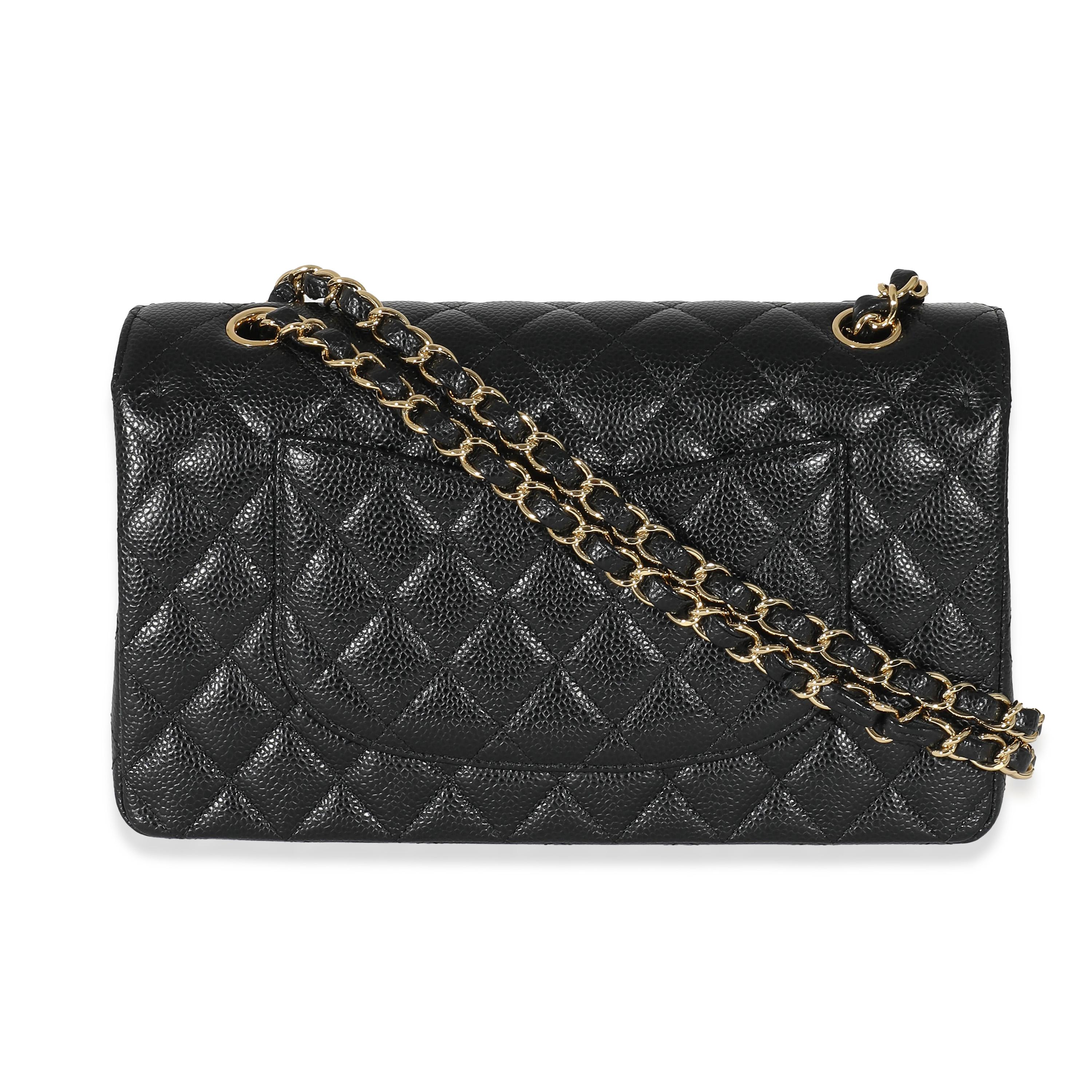 Chanel Black Caviar Medium Classic Double Flap Bag In Excellent Condition For Sale In New York, NY