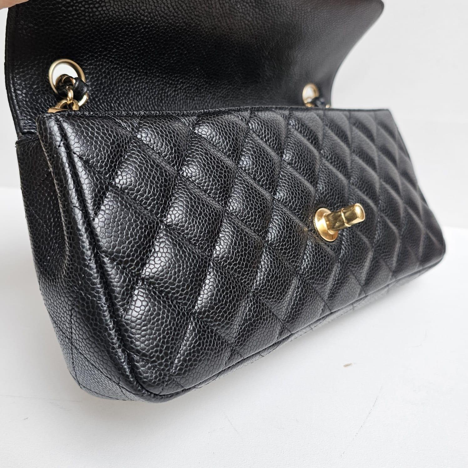 Chanel Black Caviar Quilted East West Flap Shoulder Bag For Sale 2