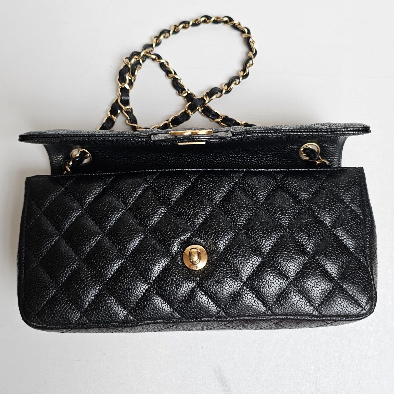 Chanel Black Caviar Quilted East West Flap Shoulder Bag For Sale 4