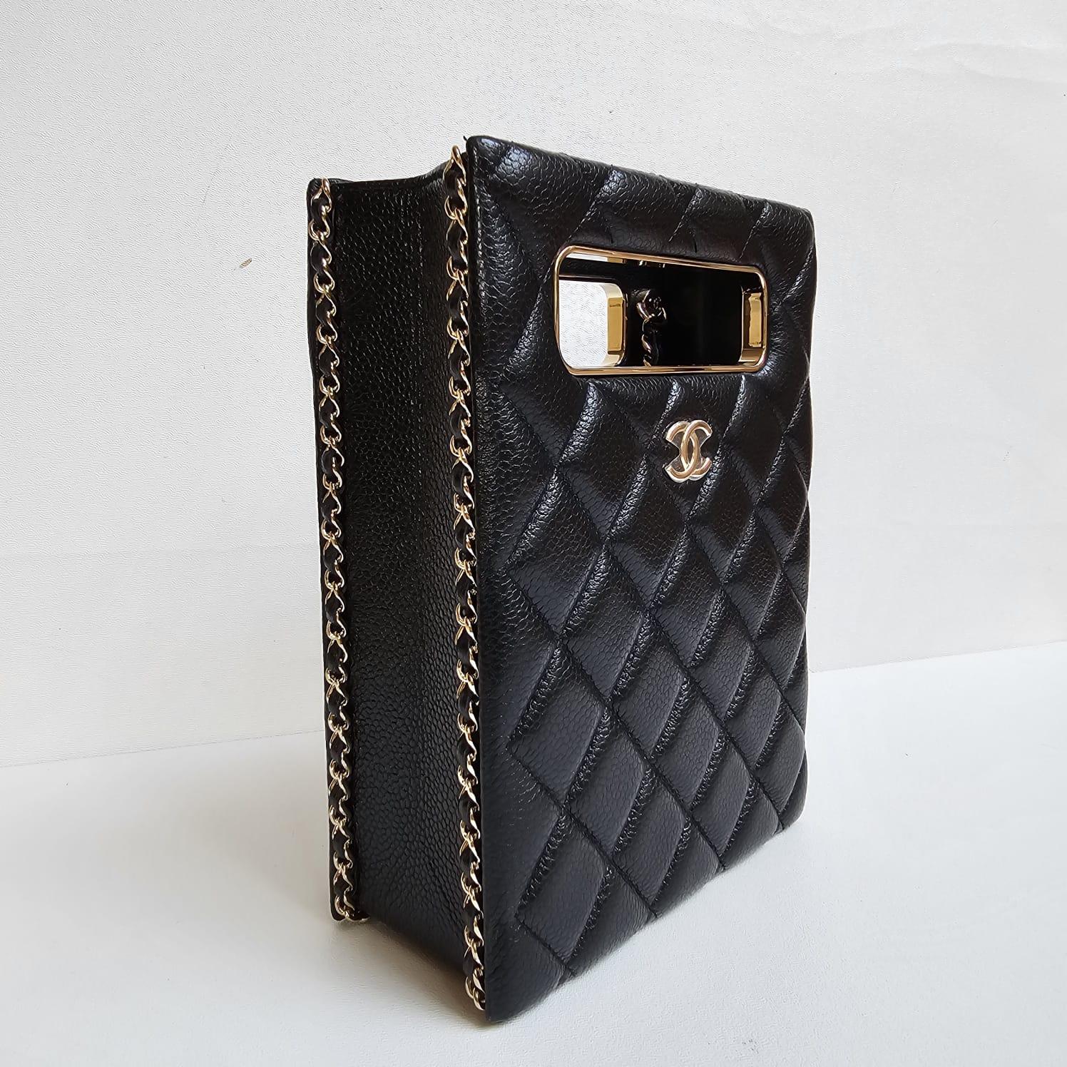 Chanel Black Caviar Quilted Evening Box Bag For Sale 1