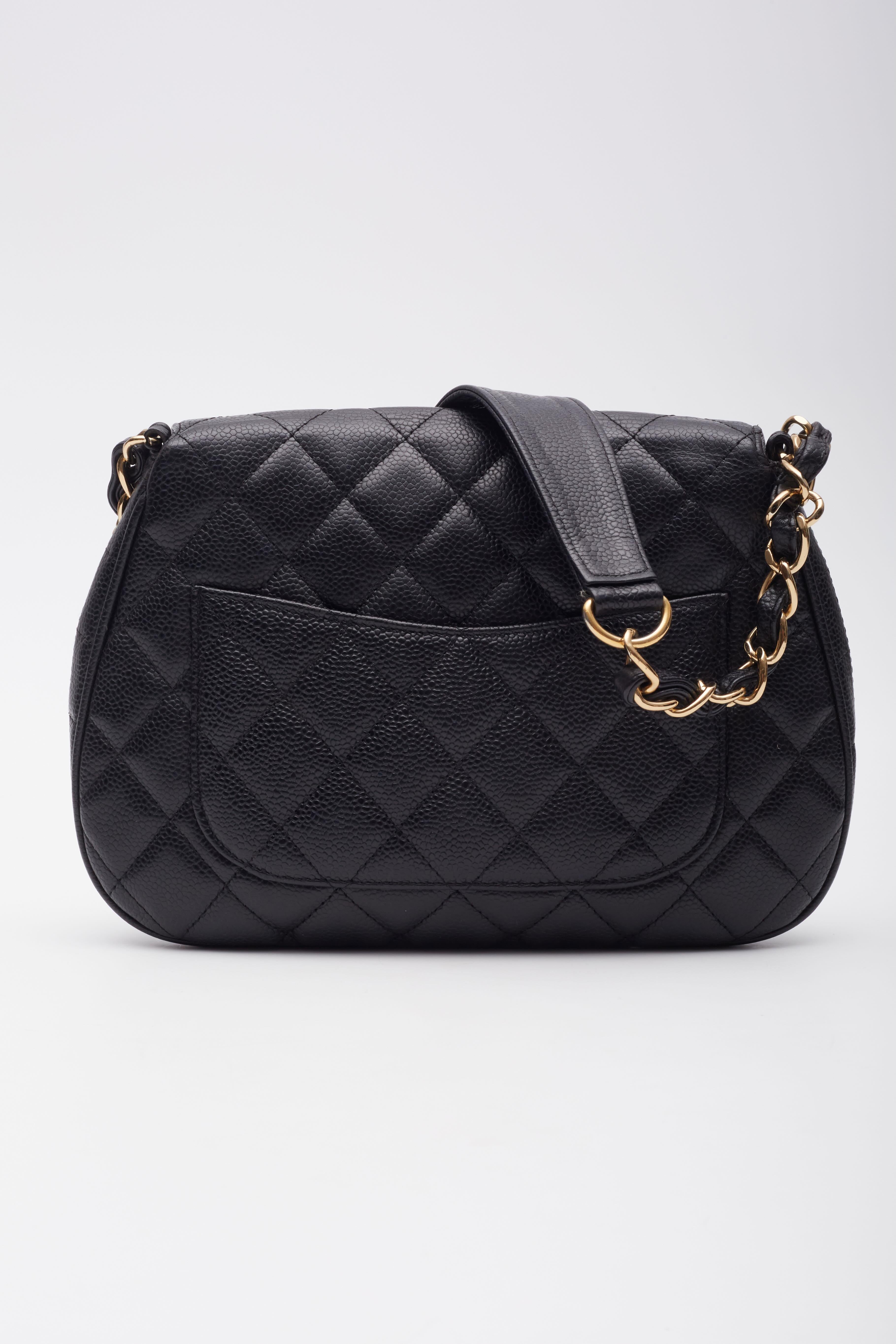 Women's Chanel Black Caviar Quilted Flap Shoulder Bag Small For Sale