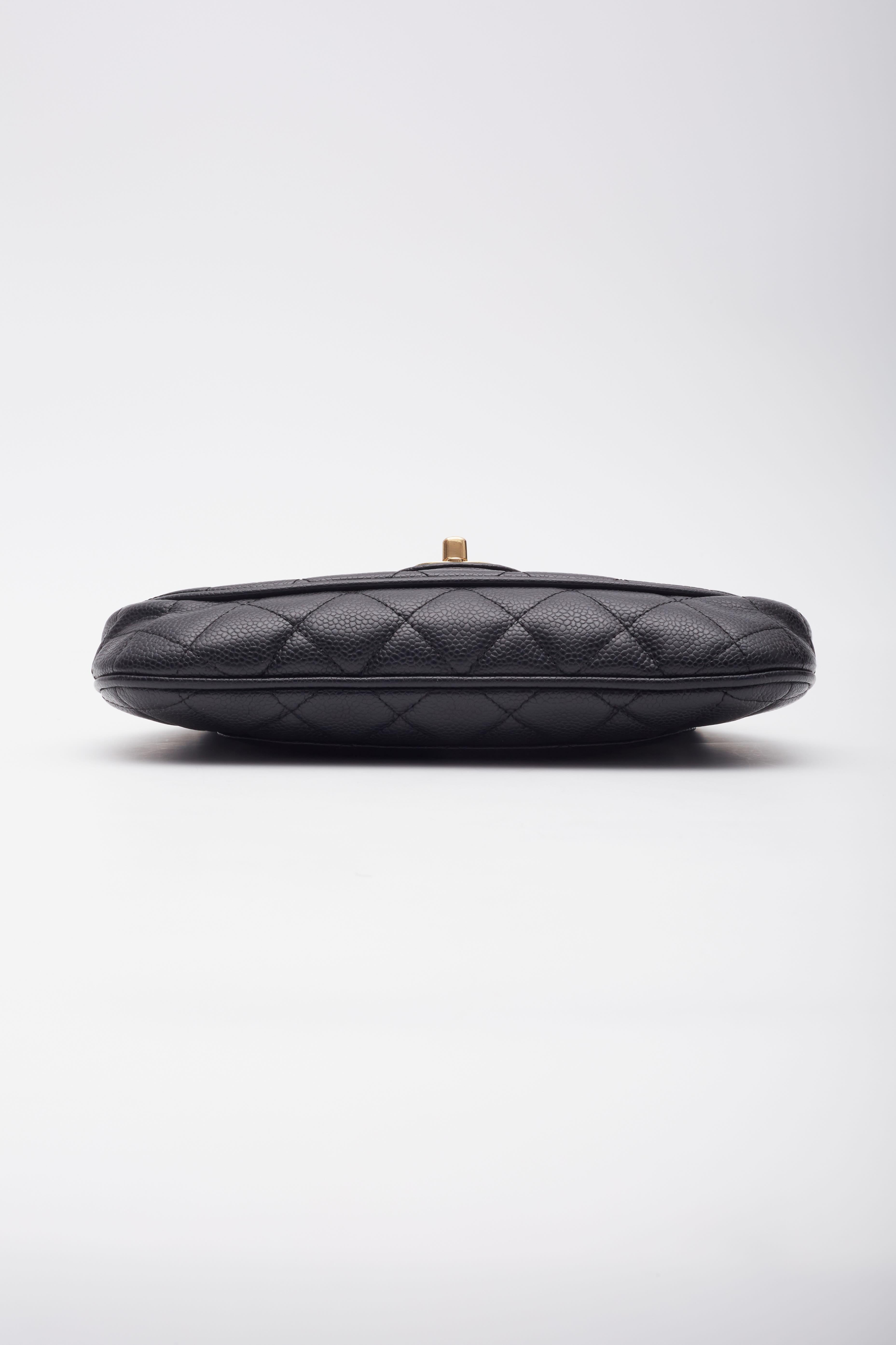 Chanel Black Caviar Quilted Flap Shoulder Bag Small For Sale 2