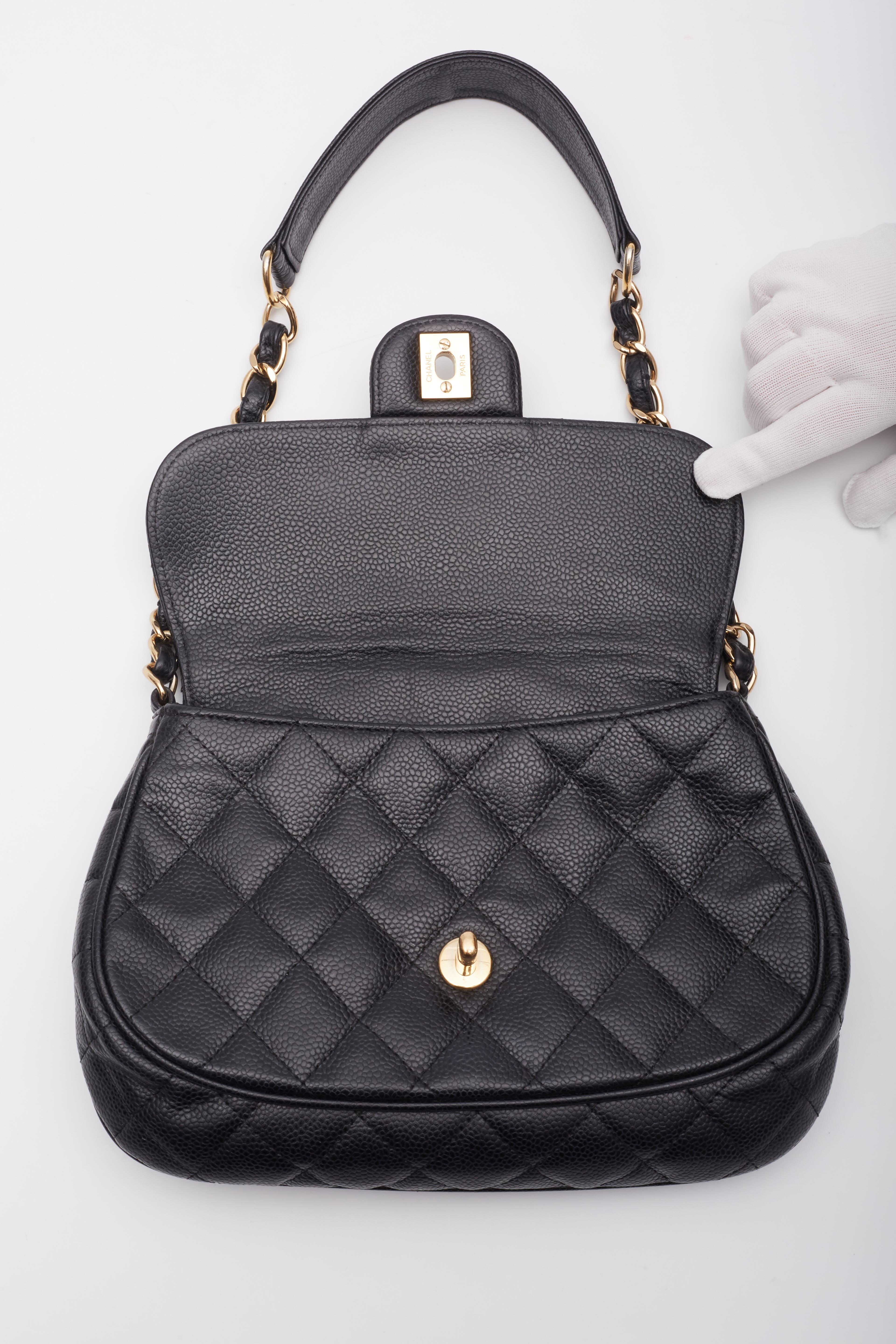 Chanel Black Caviar Quilted Flap Shoulder Bag Small For Sale 4