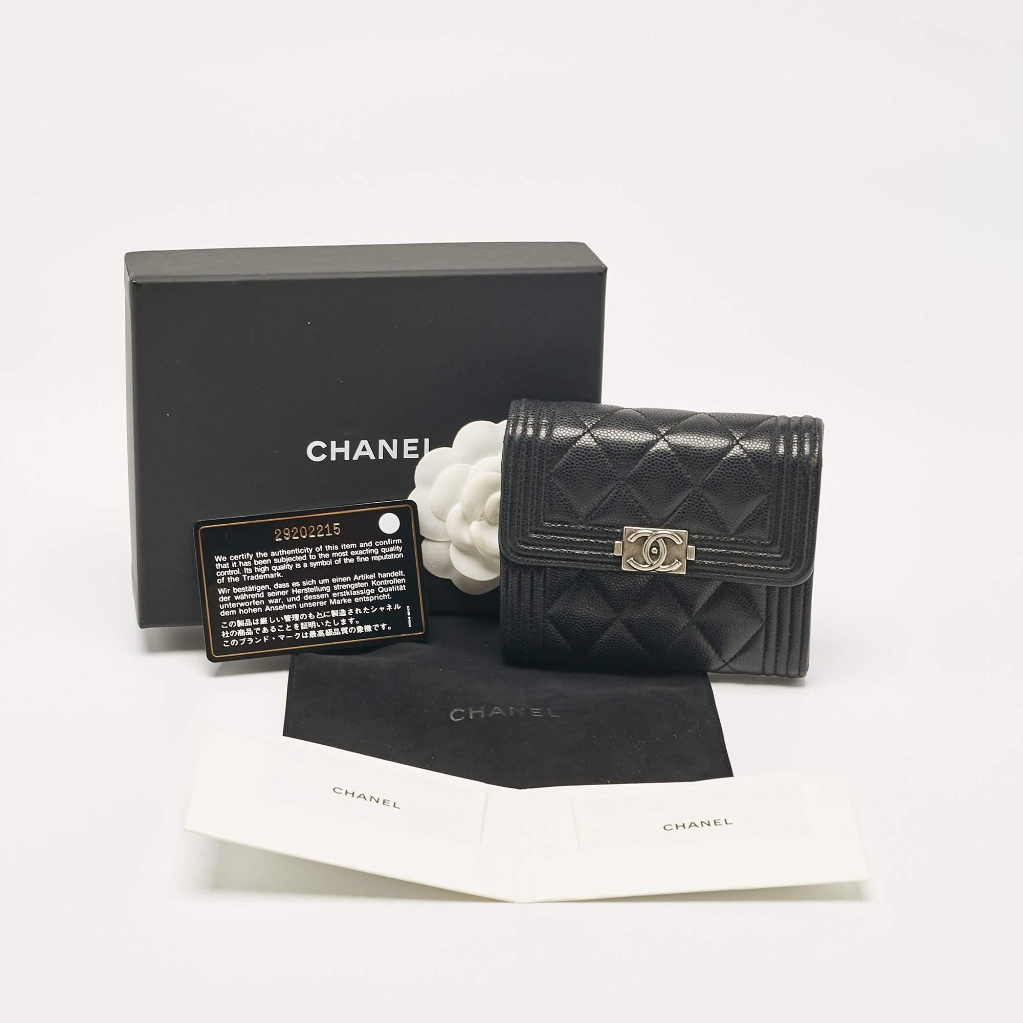 Chanel Black Caviar Quilted Leather Boy Trifold Wallet For Sale 3