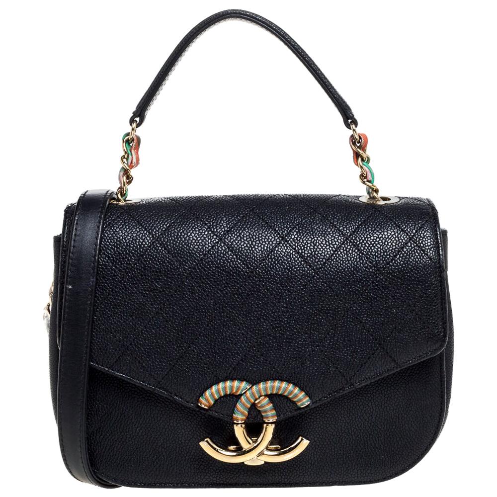 Chanel Schwarzer Kaviar Gestepptes Leder Coco Curve Flap Tasche