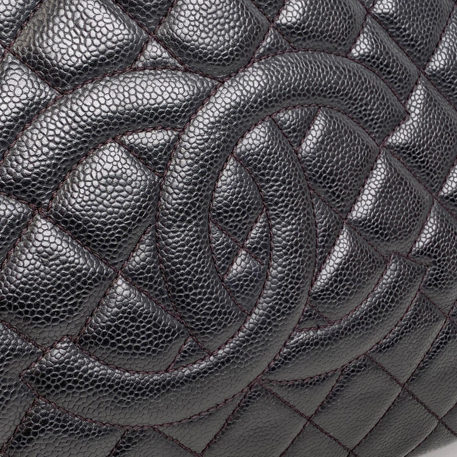 Chanel Black Caviar Quilted Leather Grand Shopping Tote GST Bag In Excellent Condition In Rome, Rome