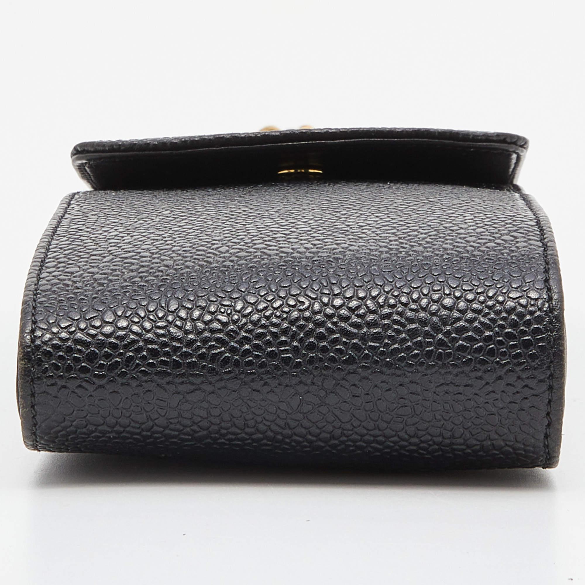 Chanel Black Caviar Quilted Leather Vintage Flap Chain Phone Case In Excellent Condition In Dubai, Al Qouz 2