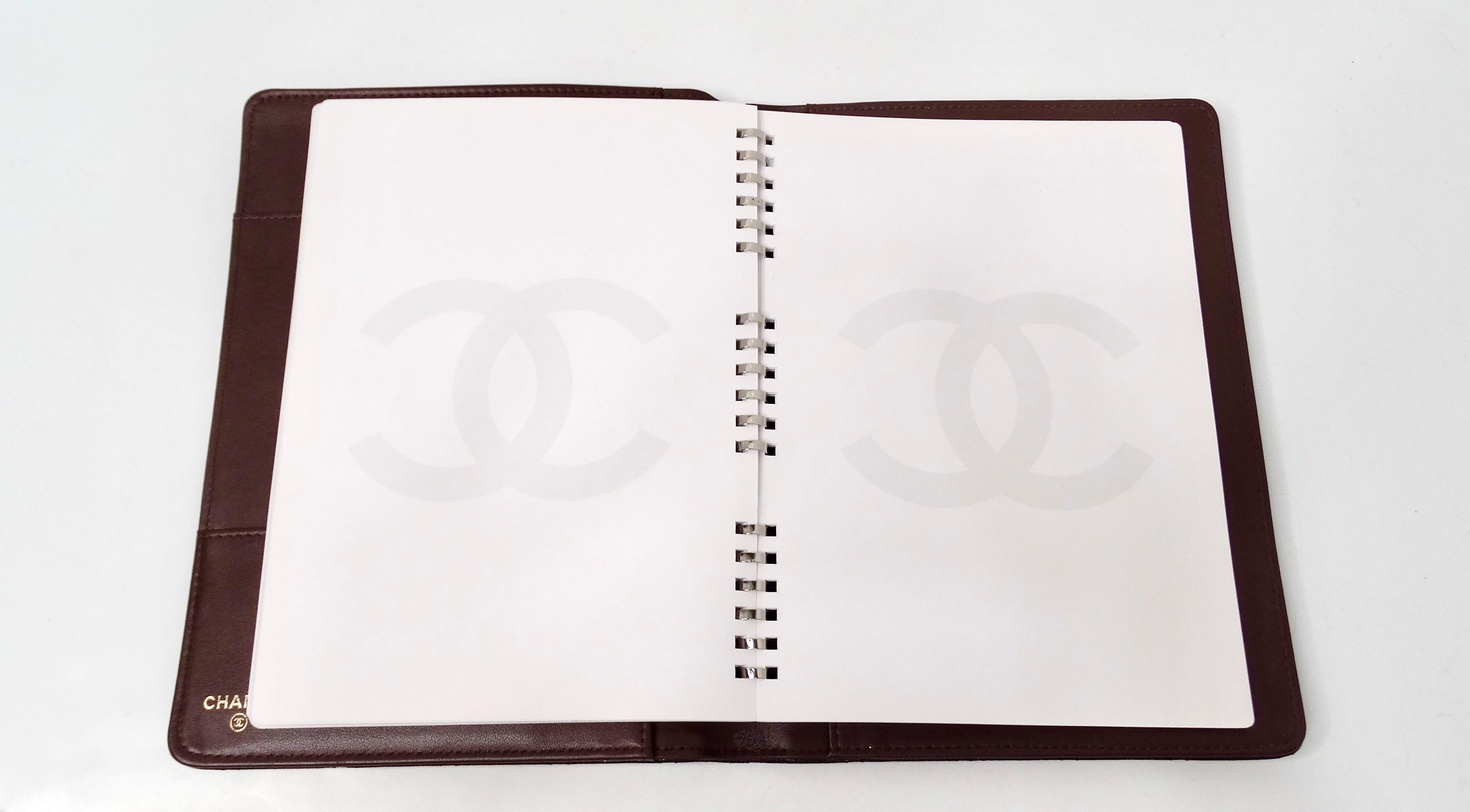 Chanel Black Caviar Quilted Leather Zip Around Notebook Cover For Sale 1