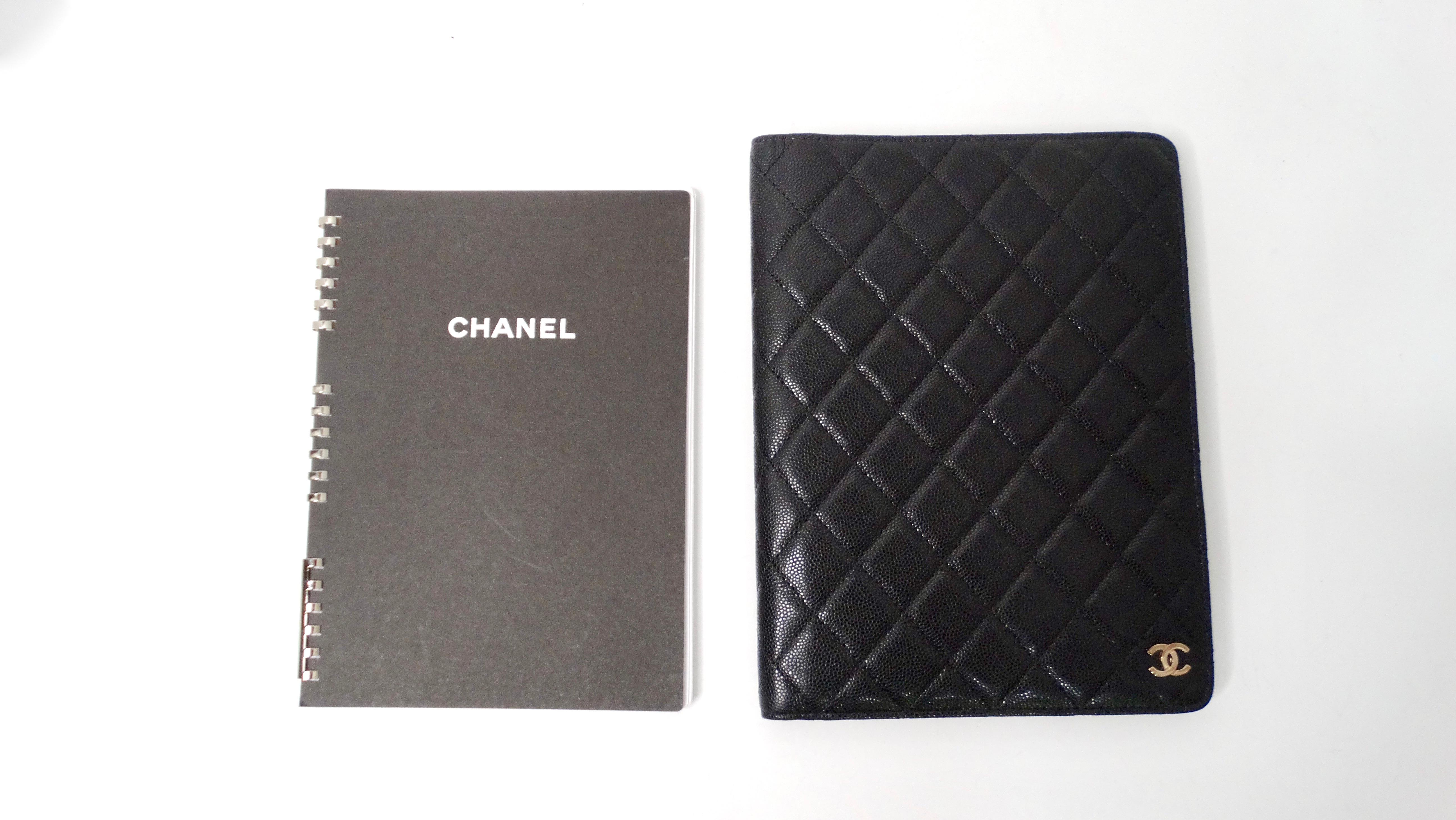 Chanel Black Caviar Quilted Leather Zip Around Notebook Cover For Sale 3