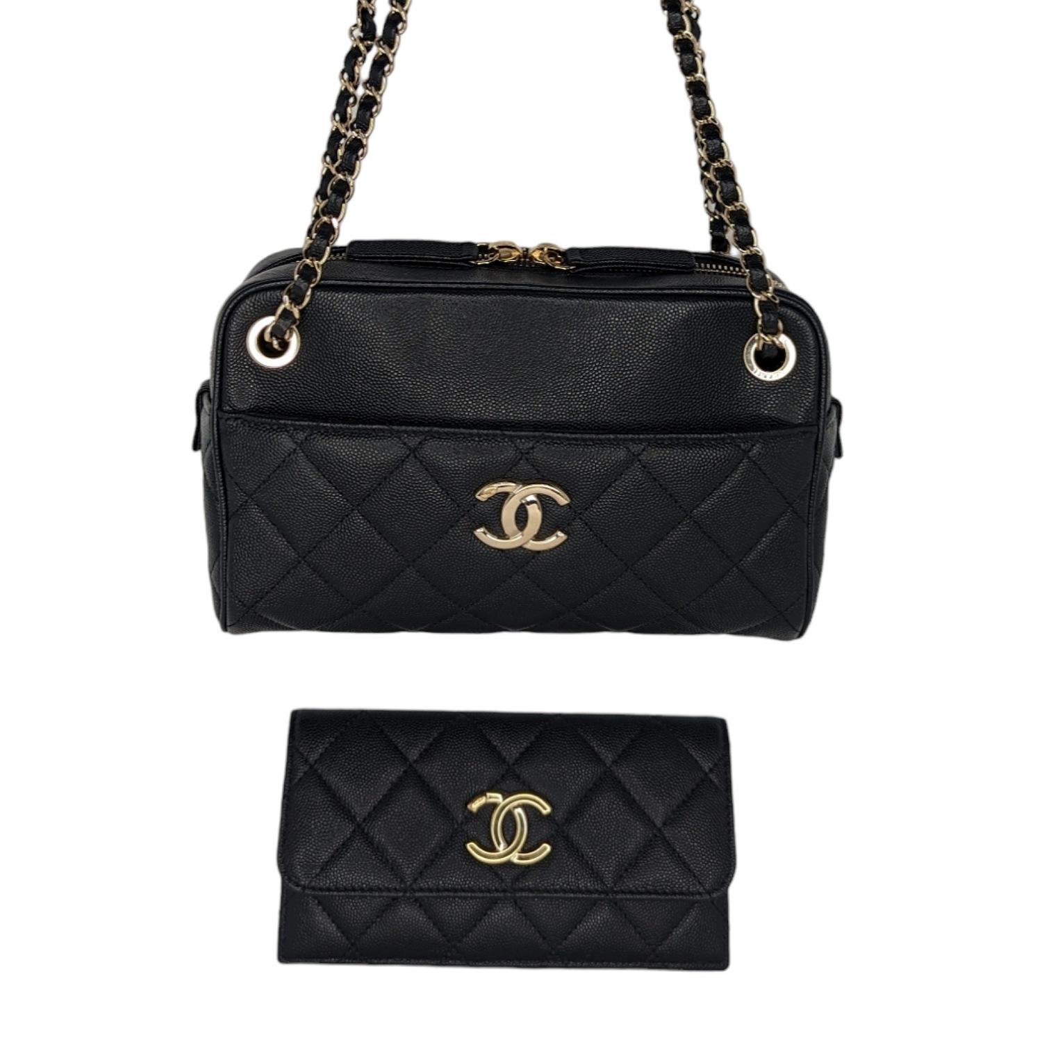 Chanel Black Caviar Quilted Small In & Out Camera Case In Excellent Condition In Scottsdale, AZ
