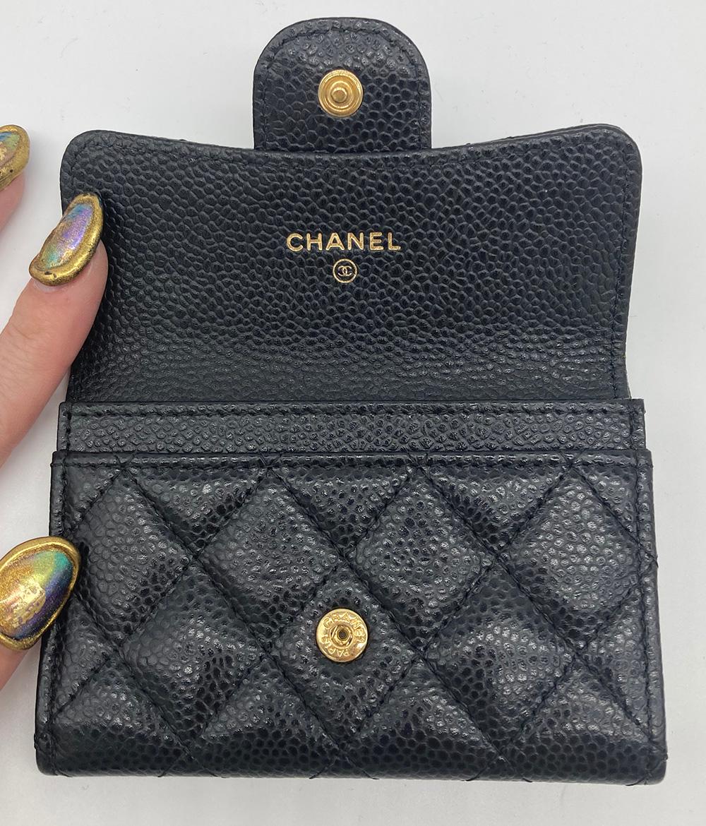 Women's Chanel Black Caviar Quilted Snap Wallet