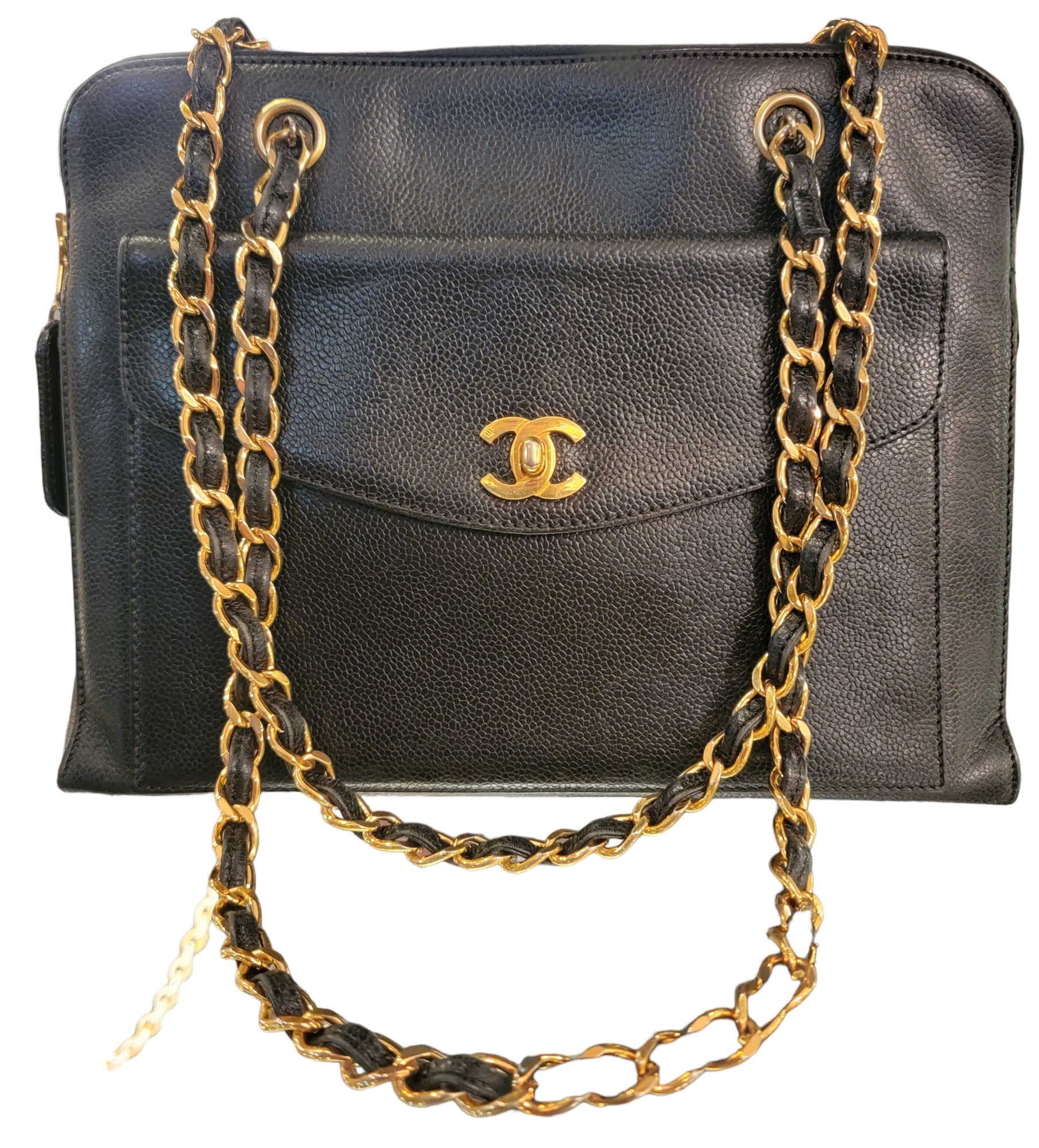 CHANEL Black Caviar Skin Leather Shoulder Bag In Excellent Condition For Sale In Pasadena, CA