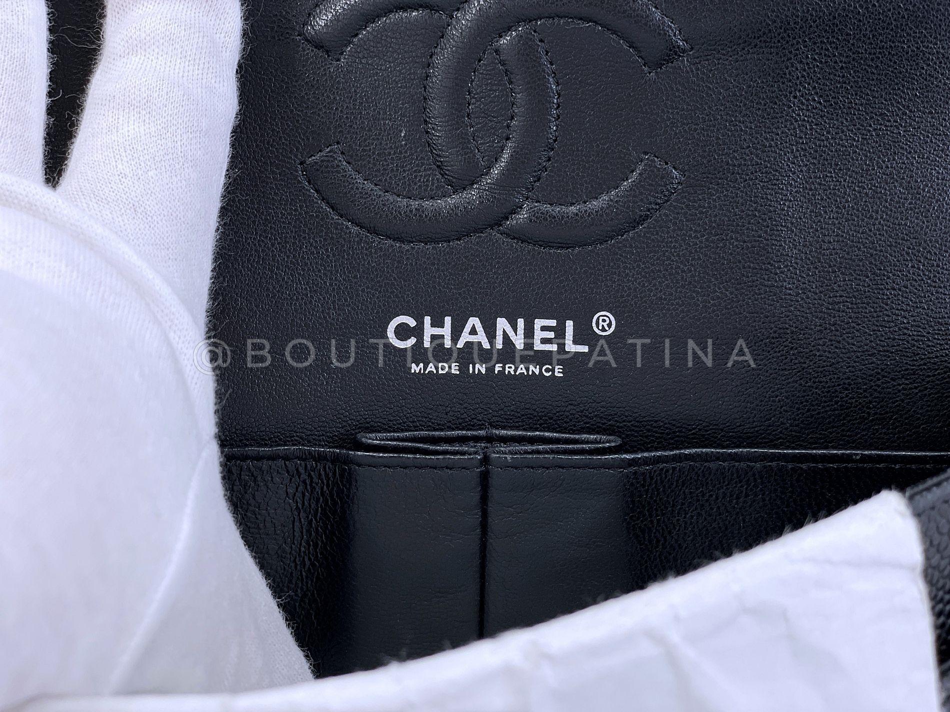 Chanel Black Caviar Small Classic Double Flap Bag SHW 67981 en vente 7