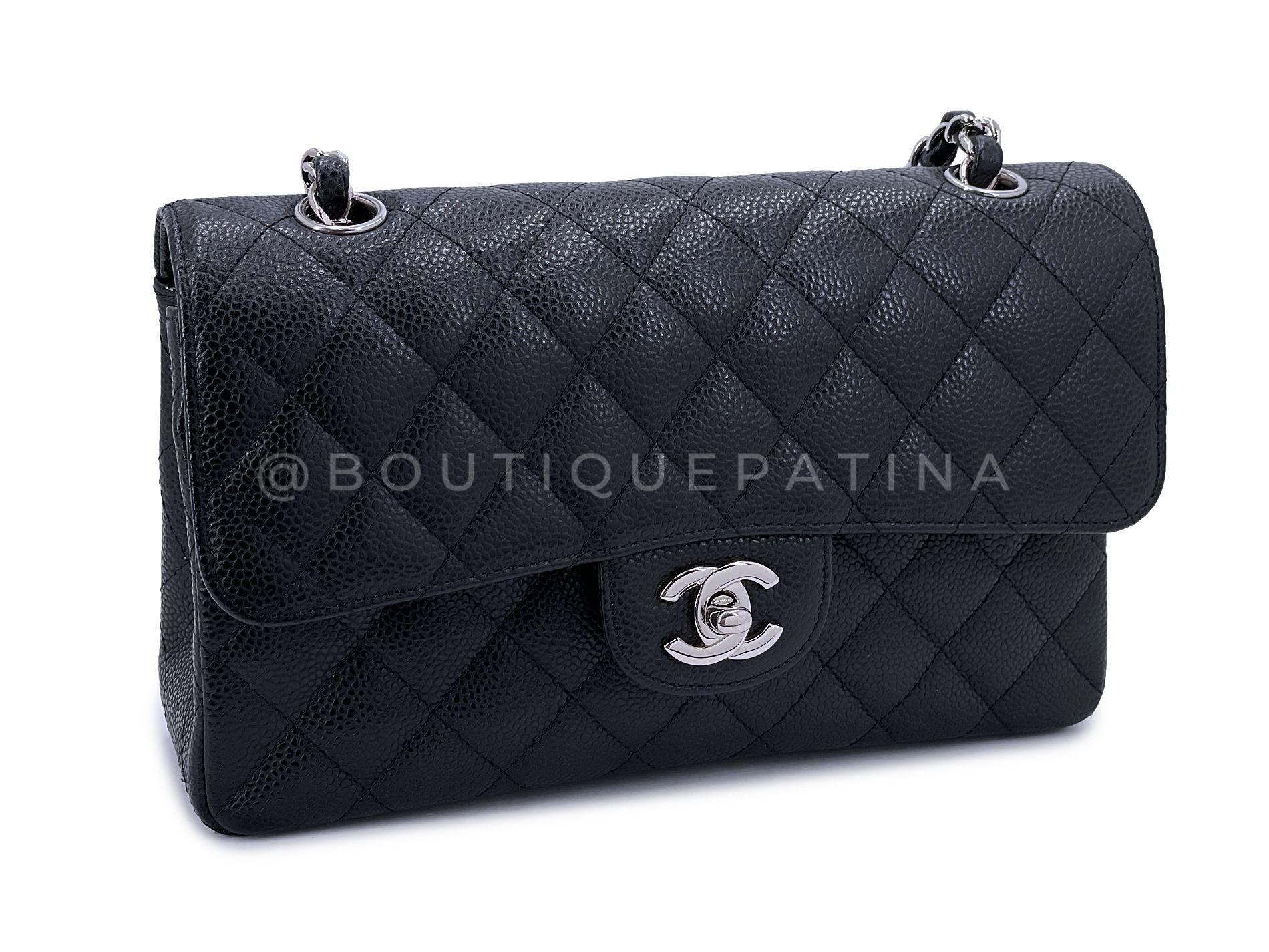 Chanel Black Caviar Small Classic Double Flap Bag SHW 67981 In Excellent Condition For Sale In Costa Mesa, CA