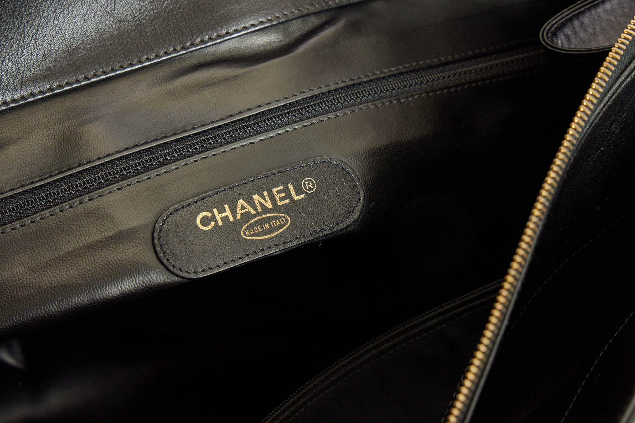 Chanel Black Caviar Supermodel Weekender In Excellent Condition In West Hollywood, CA