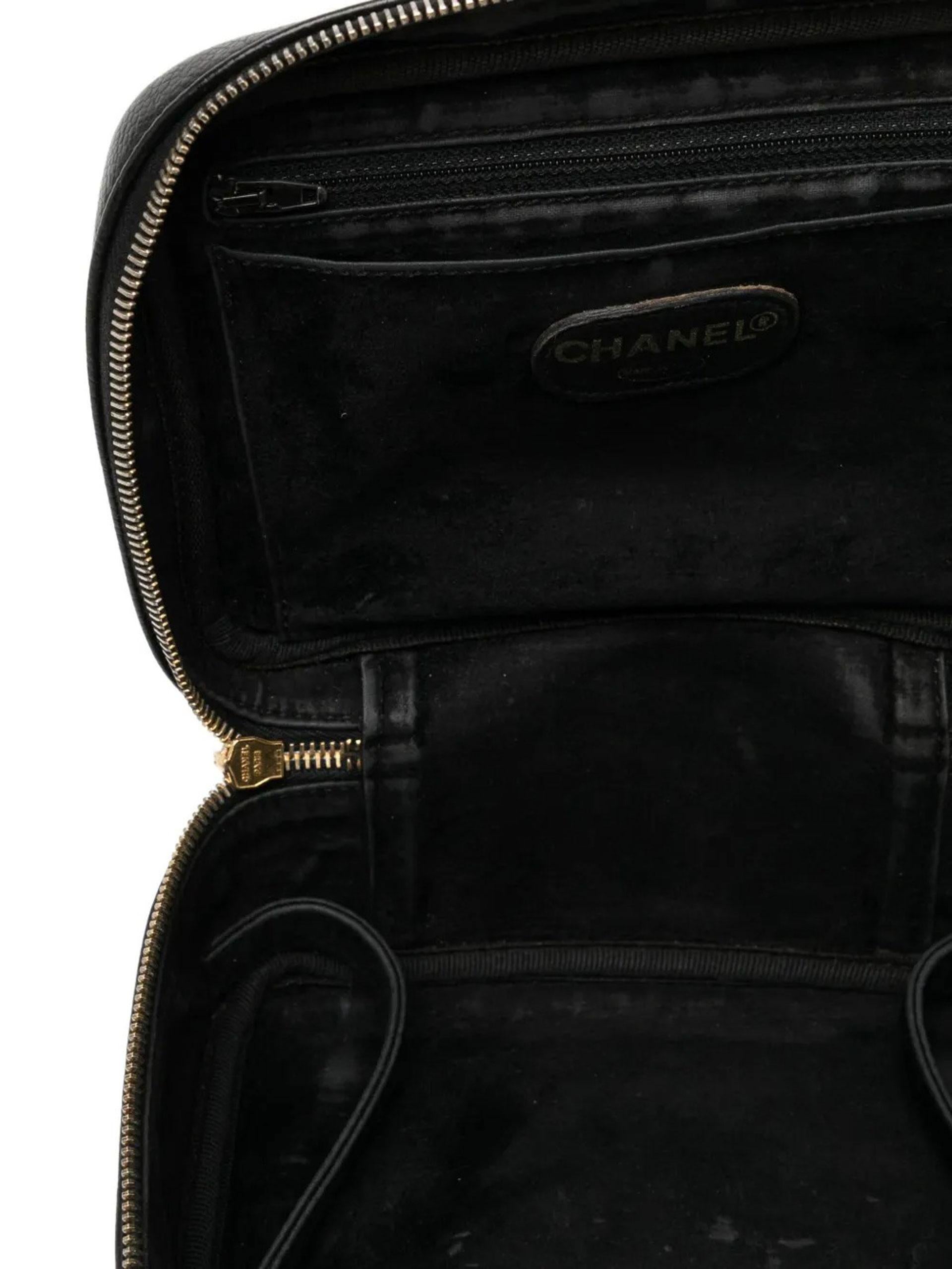 Chanel Black Caviar Timeless Top Handle Vanity Shoulder Bag Unisexe en vente