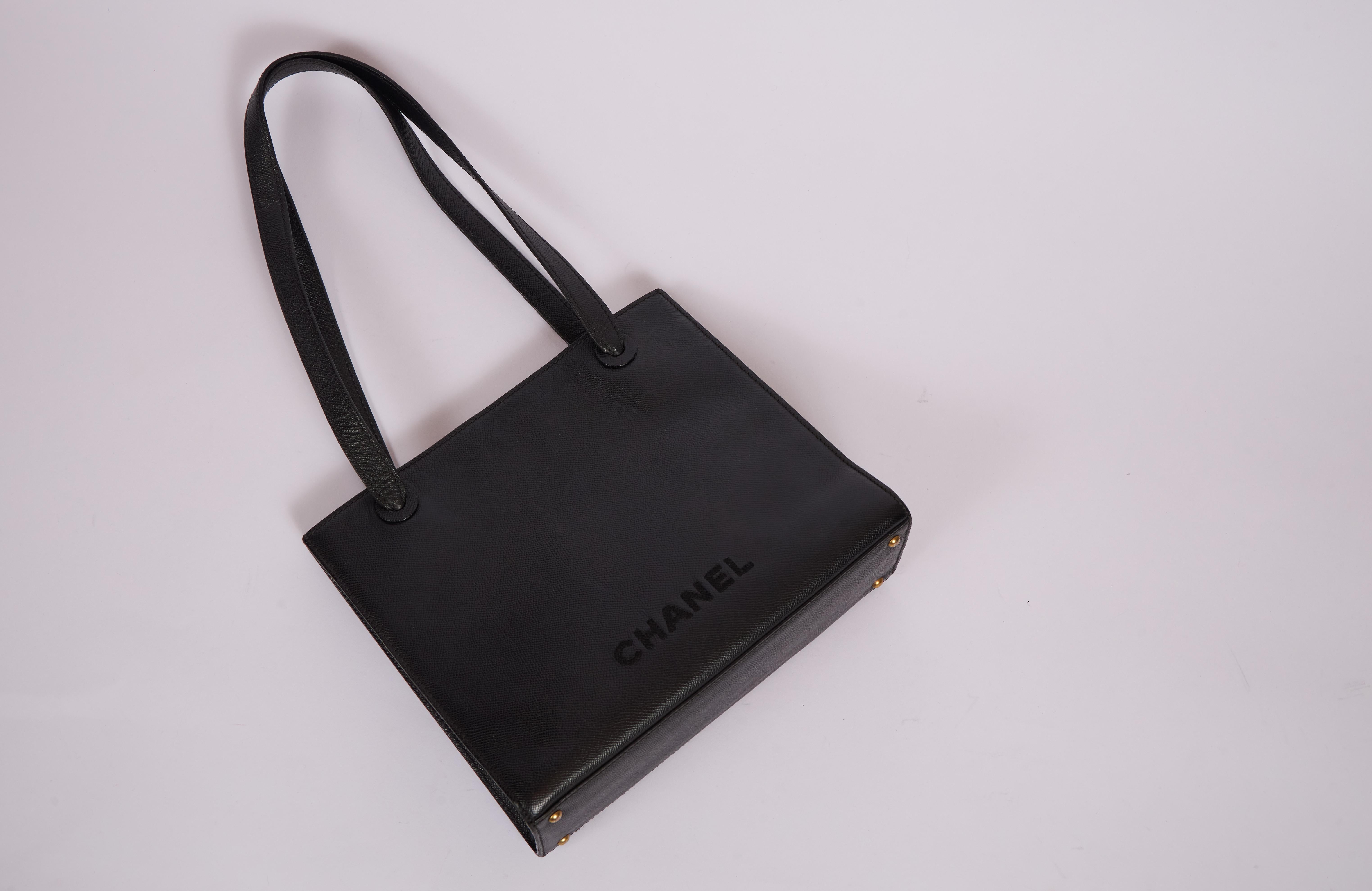 Chanel Black Caviar Trapeze Shoulder Bag In Excellent Condition In West Hollywood, CA