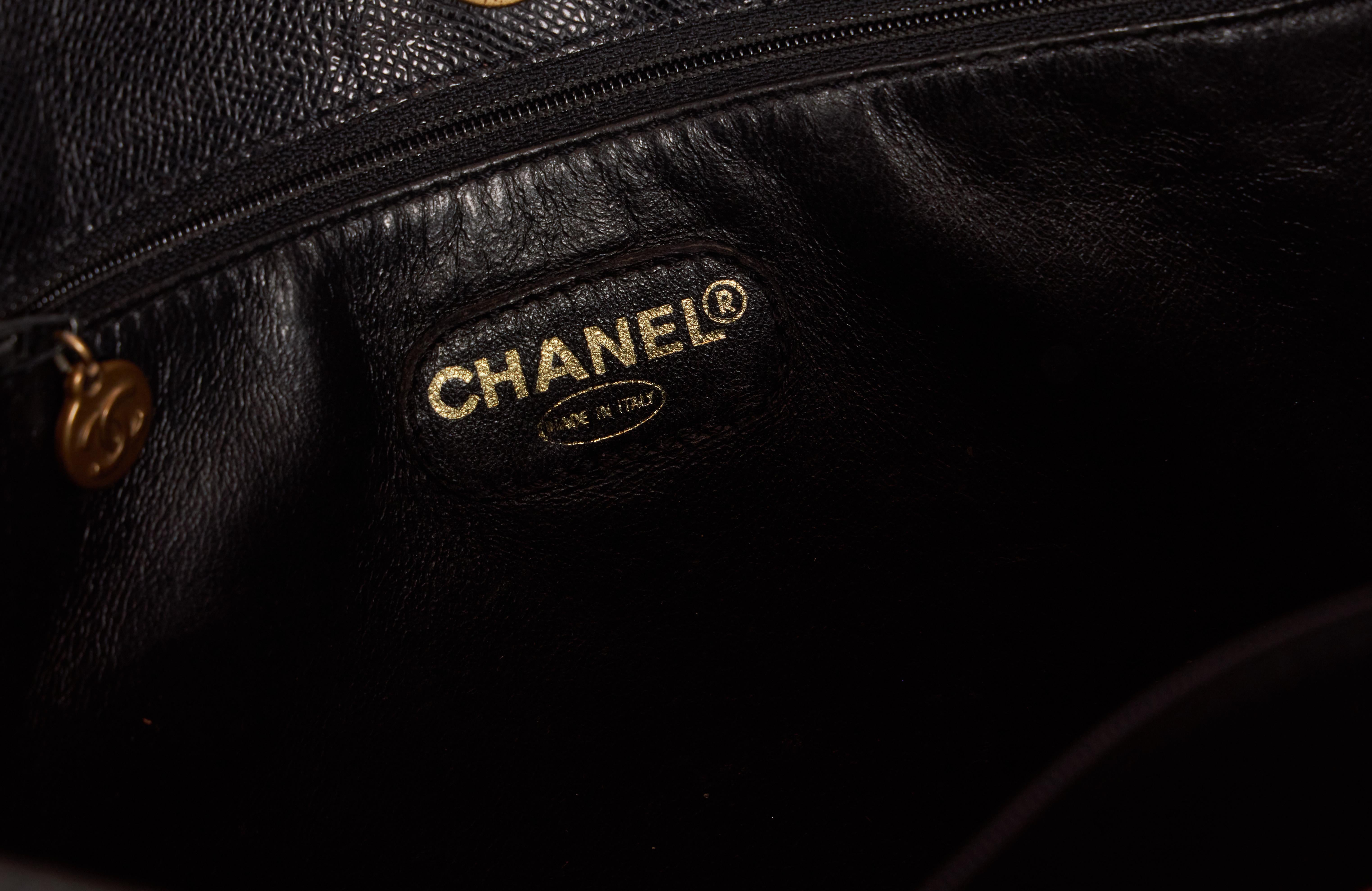 Women's Chanel Black Caviar Trapeze Shoulder Bag