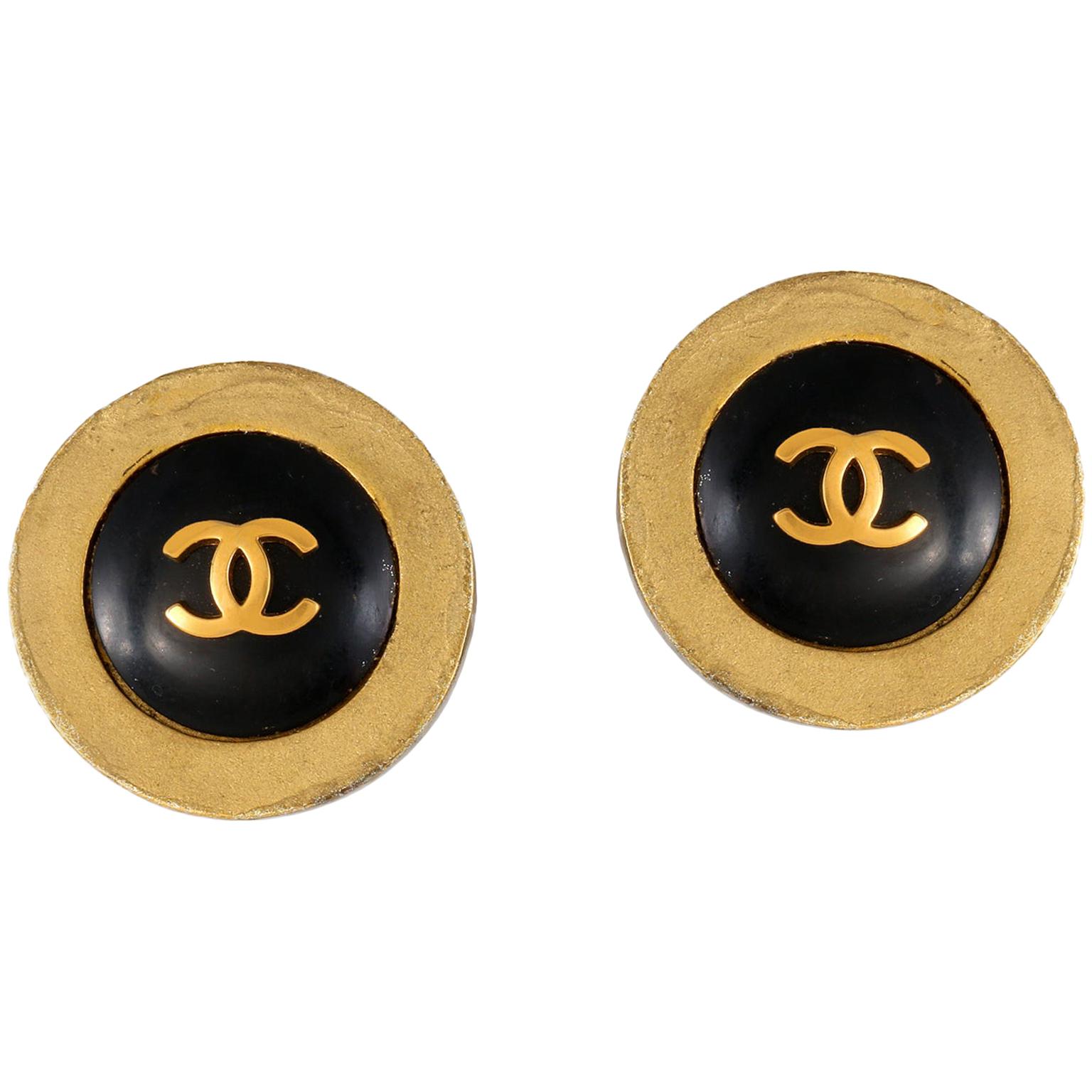 Chanel CC Button Surround