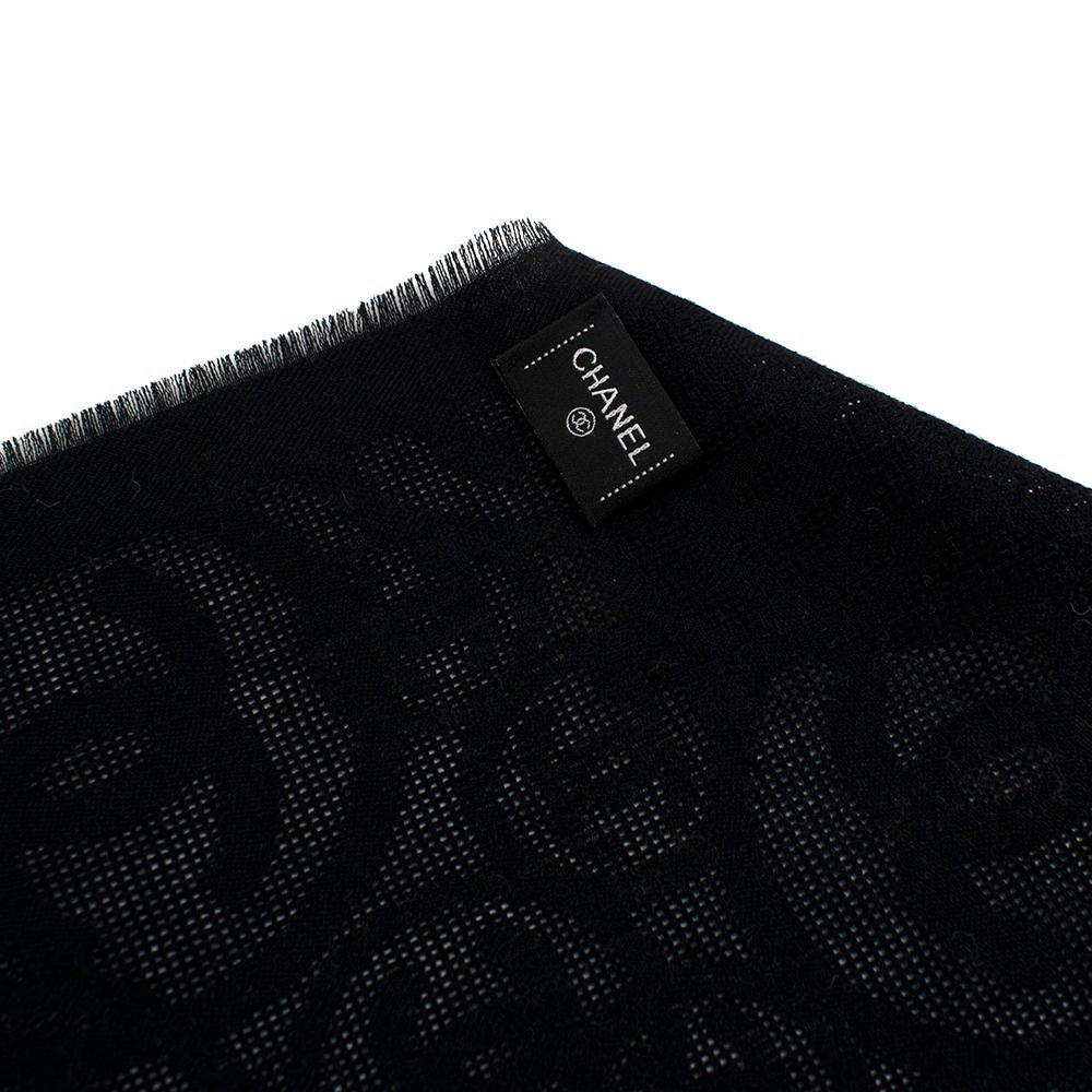 Chanel Black CC Cashmere Scarf In New Condition In London, GB