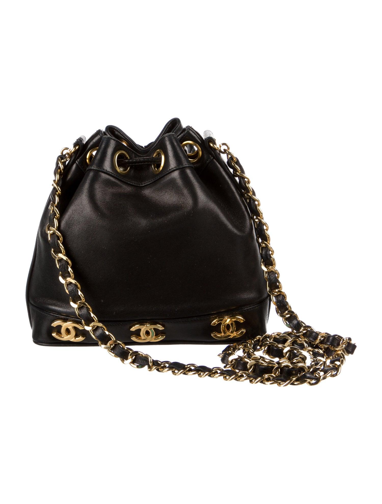 Chanel Black CC Logo Mini Multi Six Crossbody Lambskin Tote en vente 11