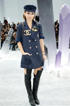 CHANEL Statement CC Logo Patch Black Tweed Jacket 36 FR