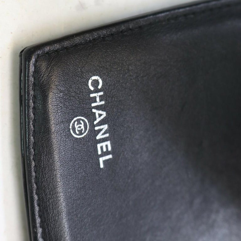 Chanel Black CC Logo Patent Flap Wallet 862472 at 1stDibs