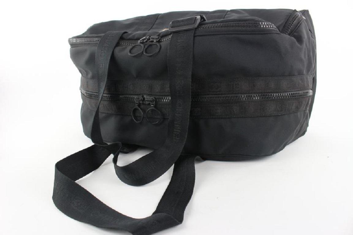 Chanel Black CC Logo Sports Boston Duffle Bag 879cas412 In Good Condition In Dix hills, NY