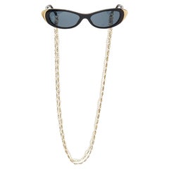 Chanel Schwarze CC Perlen-Halskette Sonnenbrille