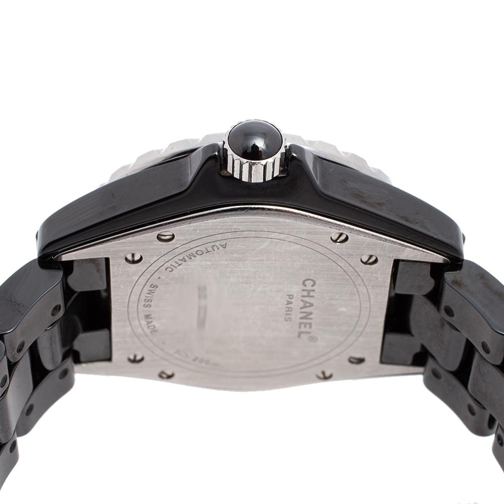 Women's or Men's Chanel Black Ceramic J12 H1626 Women's Wristwatch 38 mm