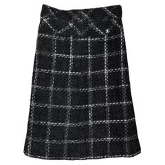 Chanel Schwarzer karierter Tweed-Rock