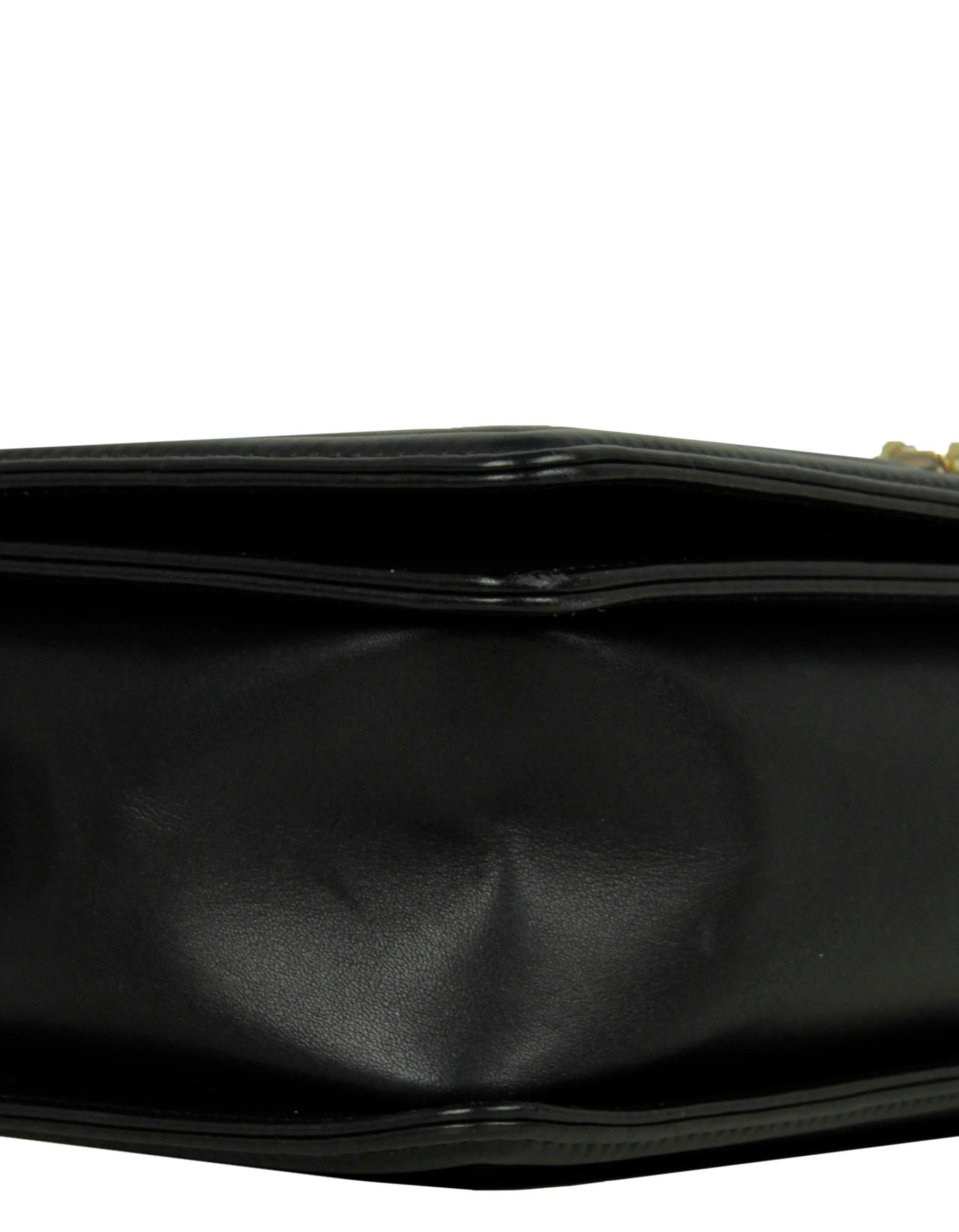 Chanel Black Chevron Lambskin Leather New Medium Boy Bag For Sale 1