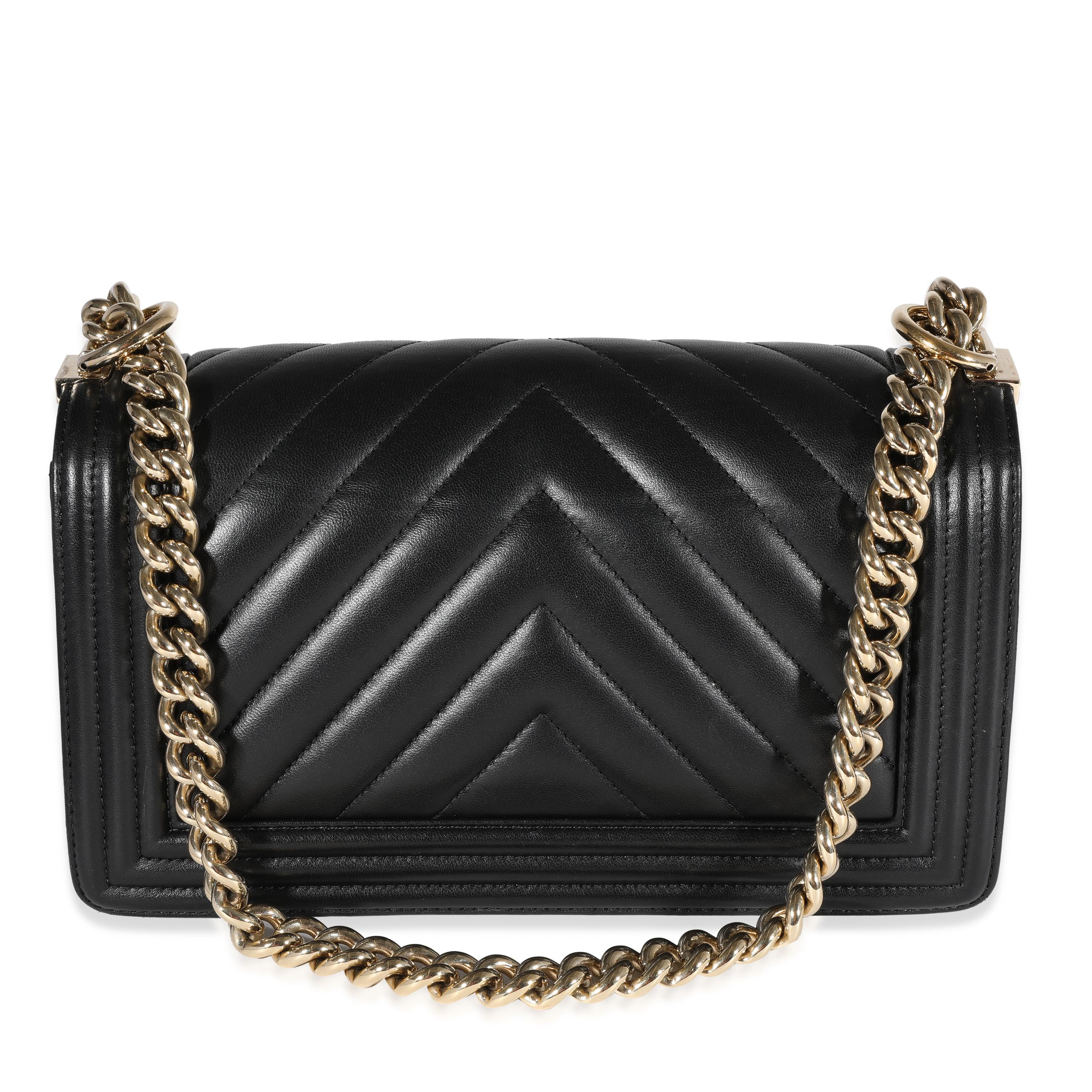 Women's Chanel Black Chevron Lambskin Old Medium Boy Bag