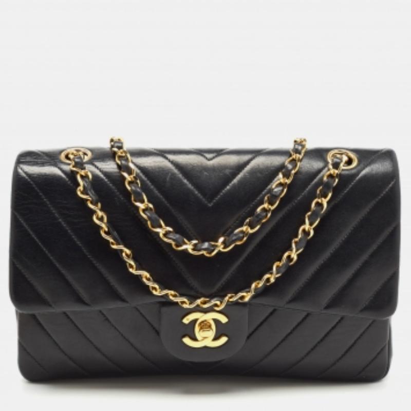 Chanel - Sac à double rabat classique moyen en cuir Chevron noir en vente 6