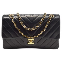 Retro Chanel Black Chevron Leather Medium Classic Double Flap Bag
