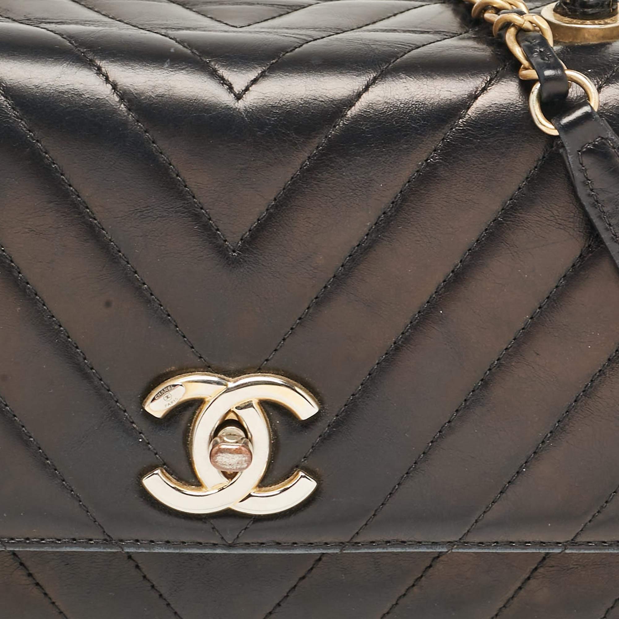 Chanel Black Chevron Leather Small Coco Top Handle Bag For Sale 1