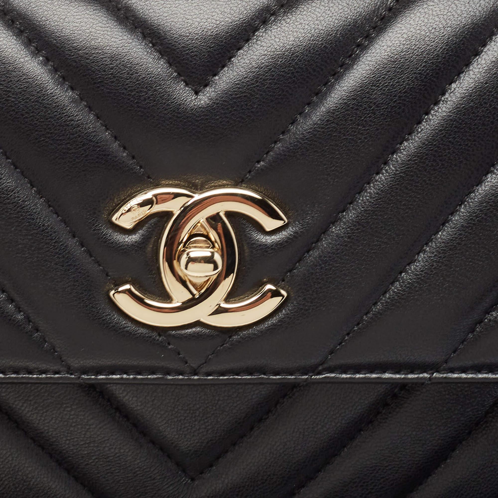 Chanel Black Chevron Leather Small Trendy CC Top Handle Bag 2