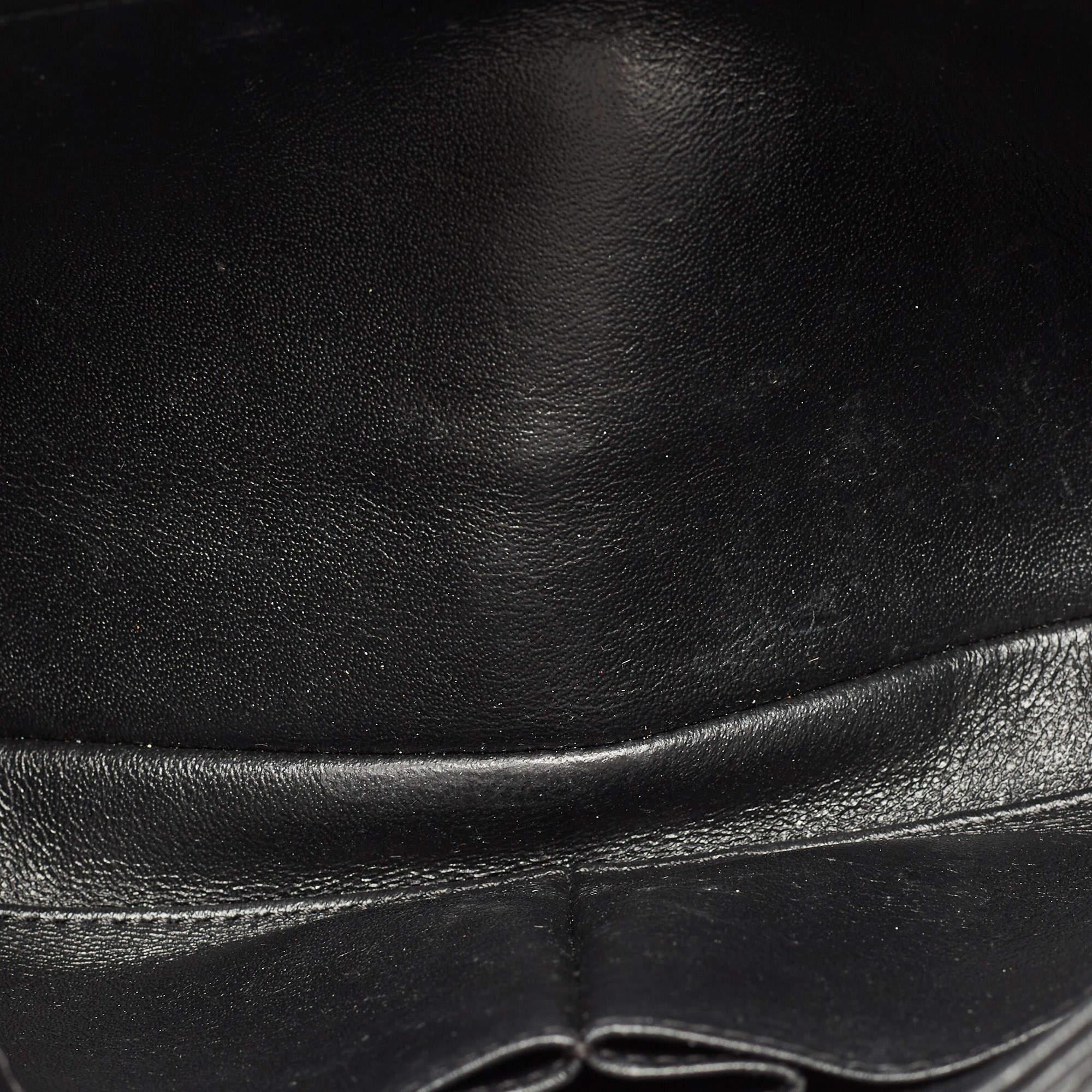 Chanel Black Chevron Leather Trendy CC Flap Bag 2