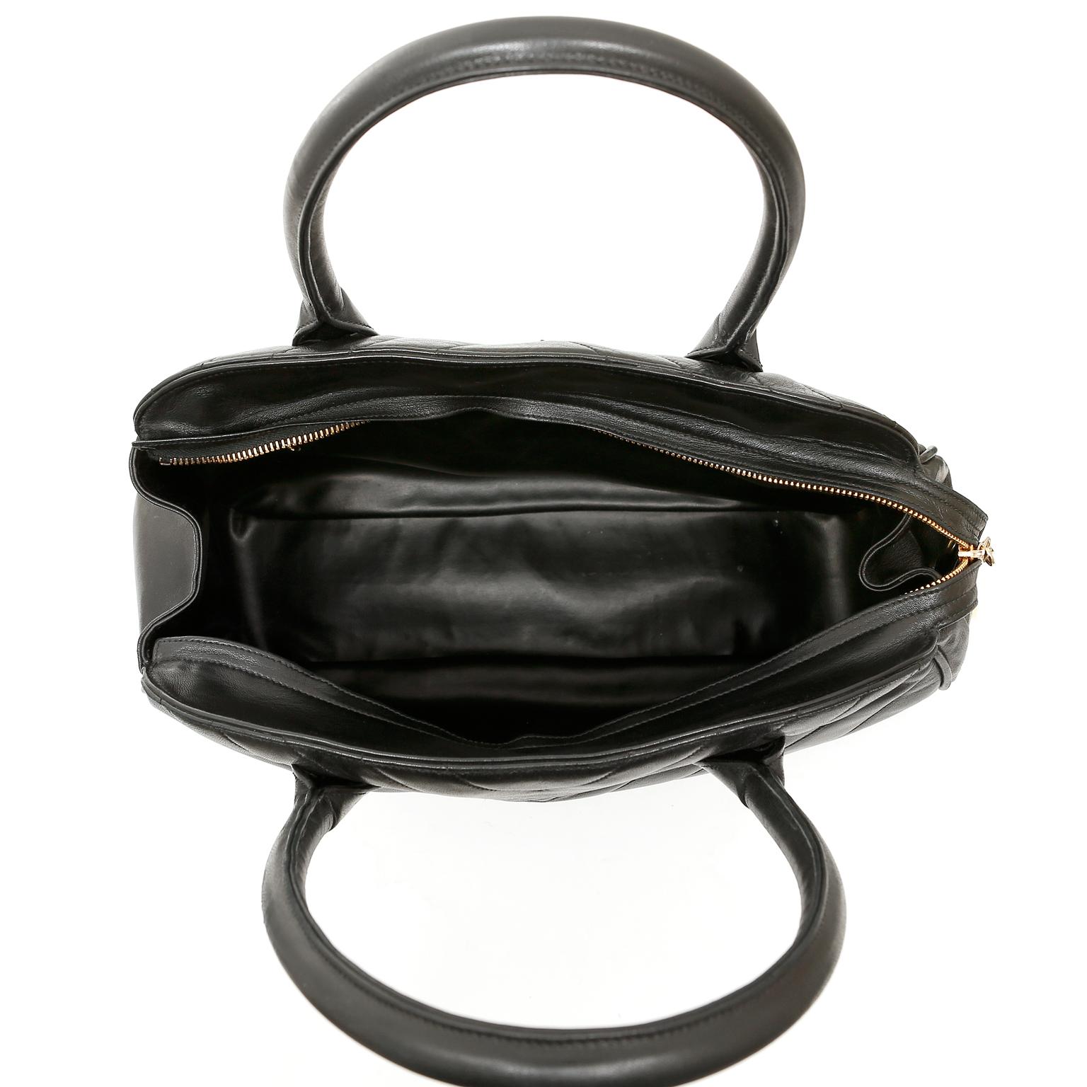 Women's Chanel Black Chevron Leather Vintage Day Bag