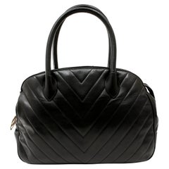 Chanel Black Chevron Leather Vintage Day Bag
