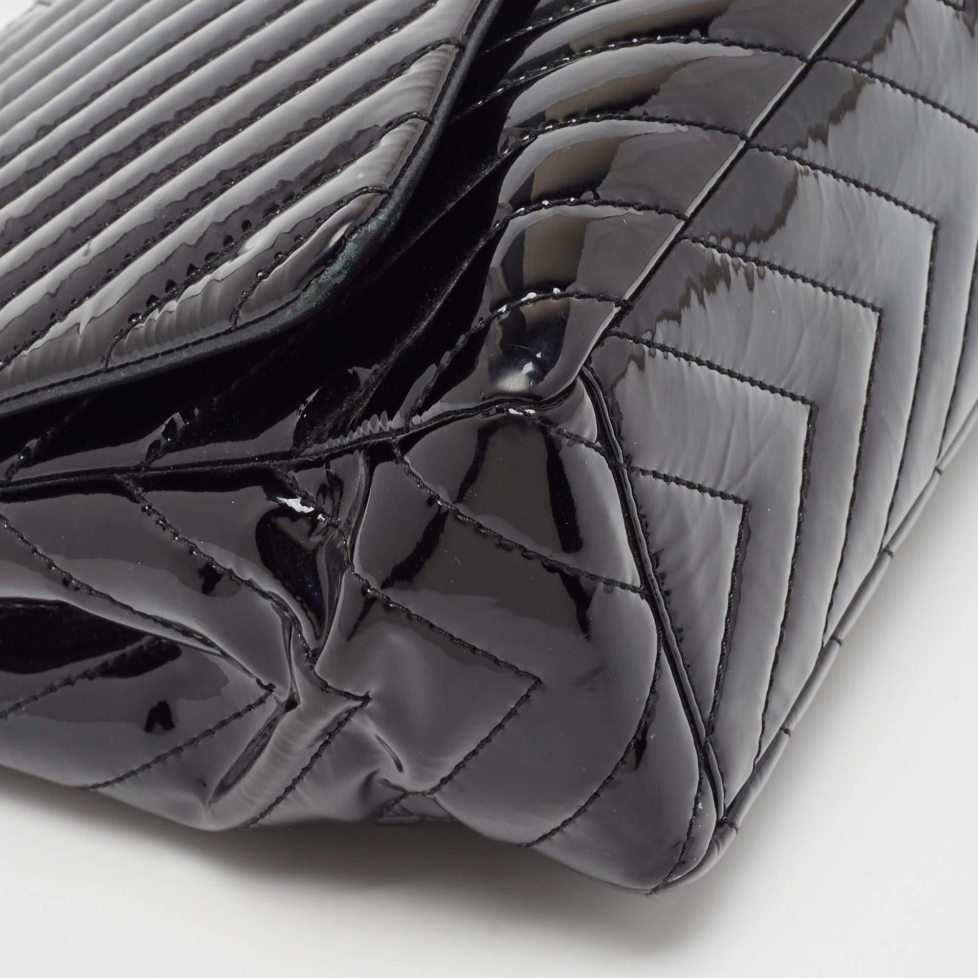 Chanel Black Chevron Patent Leather Maxi Classic Flap Bag 10