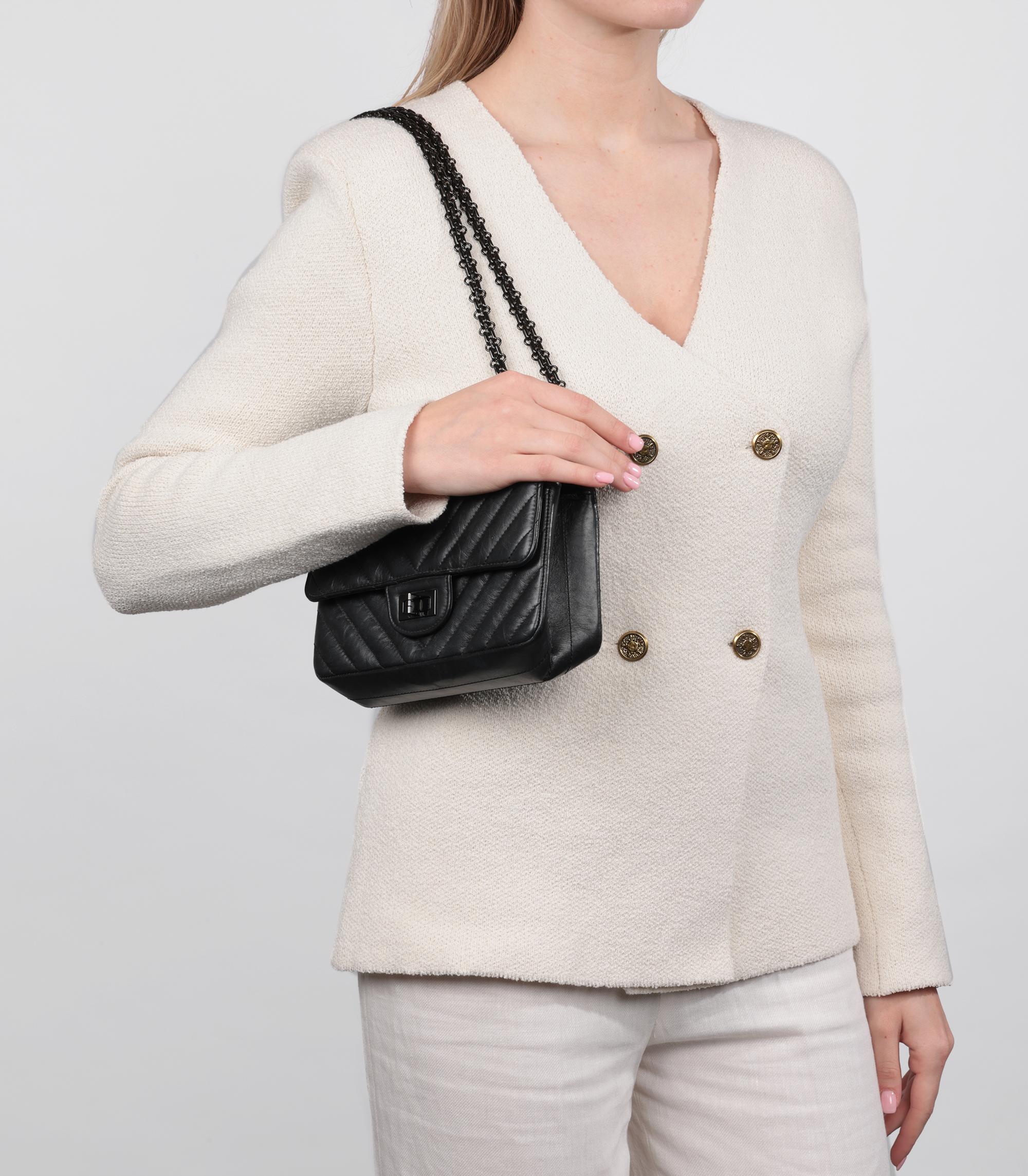 
Product Details
Xupes Ref: CB1241
Brand: Chanel
Model: 2.55 Reissue Single Flap Bag
Type: Shoulder, Crossbody 
Serial Number: 30218446
Age: 2020
Accompanied By: Chanel Dust Bag, Box, Original Receipt, Protective Felt, Care Booklet, Ribbon
Colour: