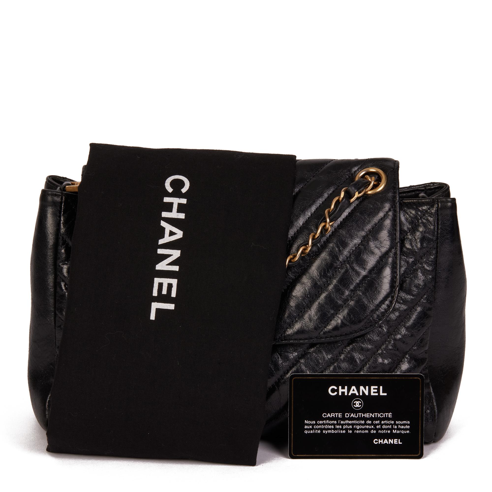 CHANEL Black Chevron Quilted Crumpled Calfskin Leather Classic Single Flap Bag 8
