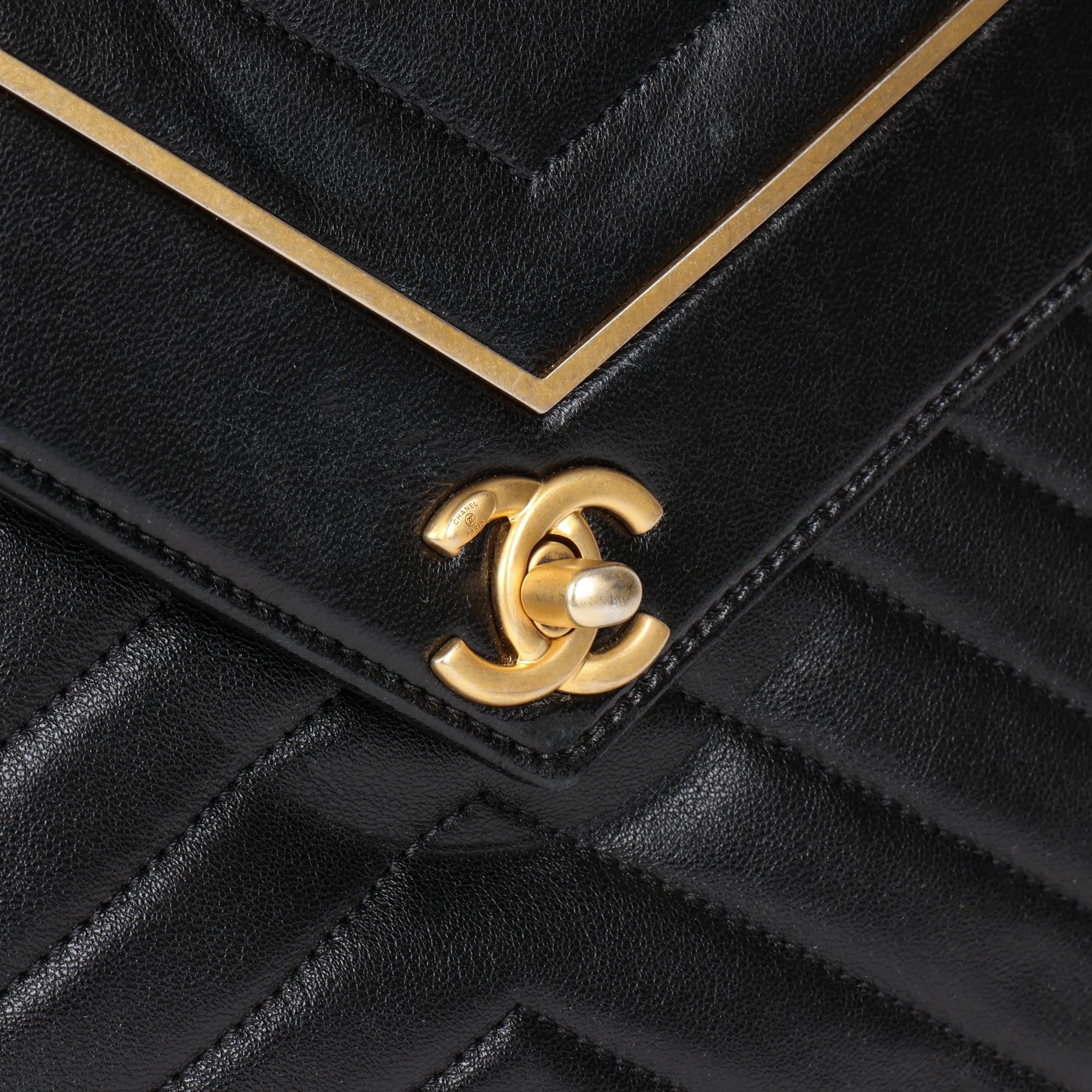 CHANEL Black Chevron Quilted Lambskin Classic Shoulder Tote 3