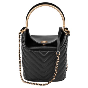 CHANEL Black Chevron Quilted Lambskin Handle with Chic Bucket Bag